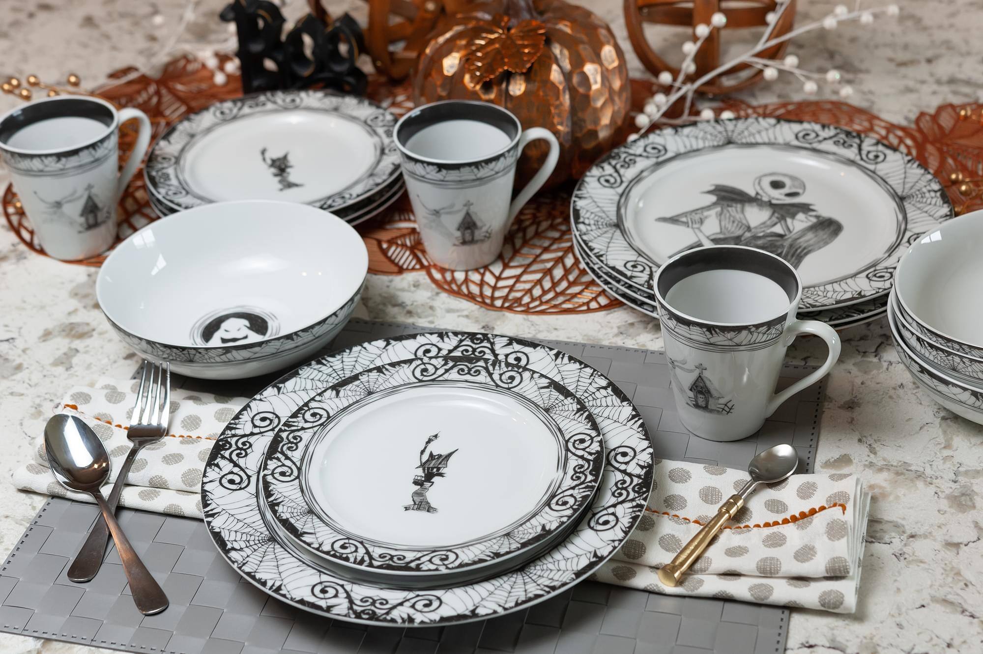 Alt View 4. Disney - The Nightmare Before Christmas 16-Piece Ceramic Dinnerware Set - White.