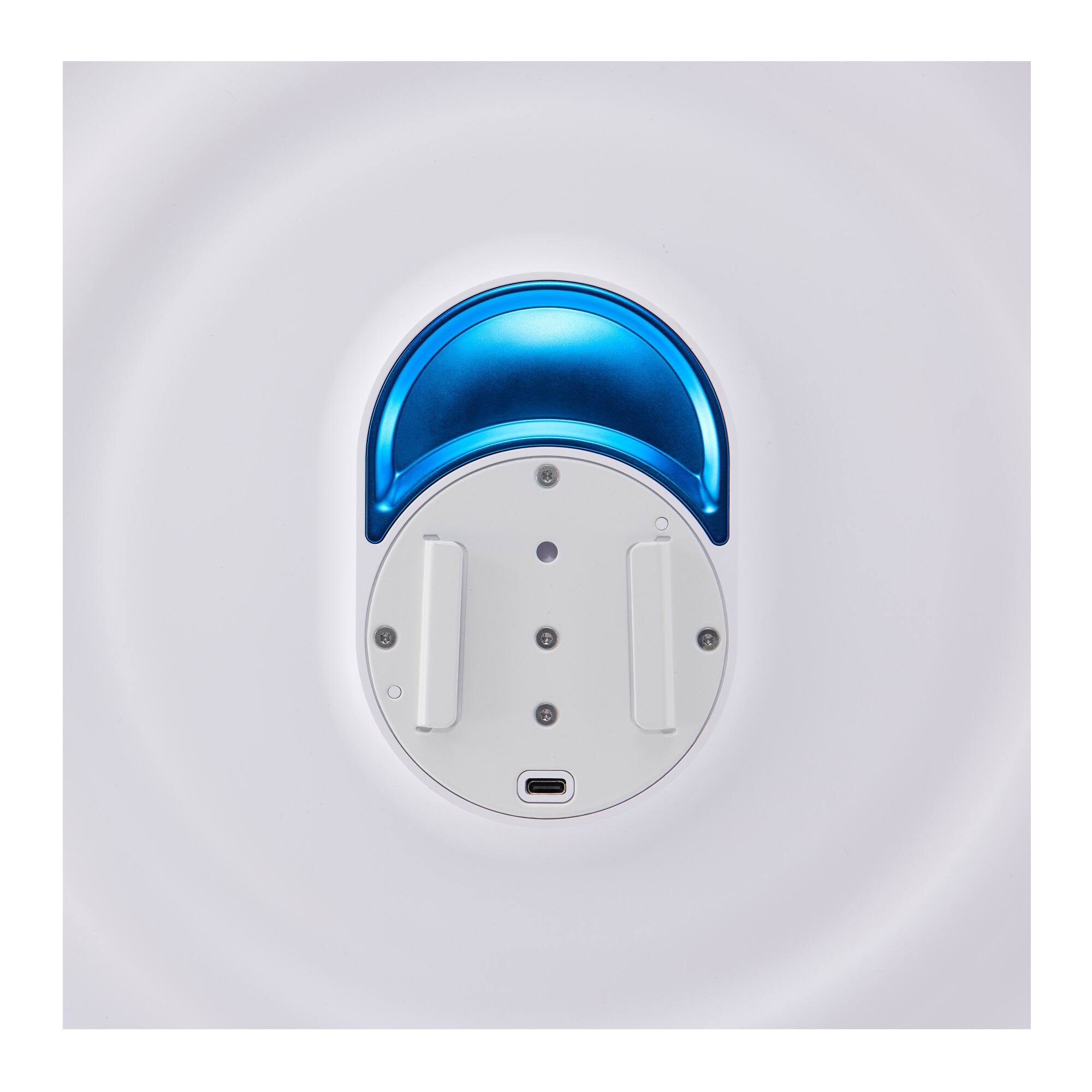 Left. Amaran - Amaran Verge Max Kit with Multi-Control Options and Flicker-Free - White (US).