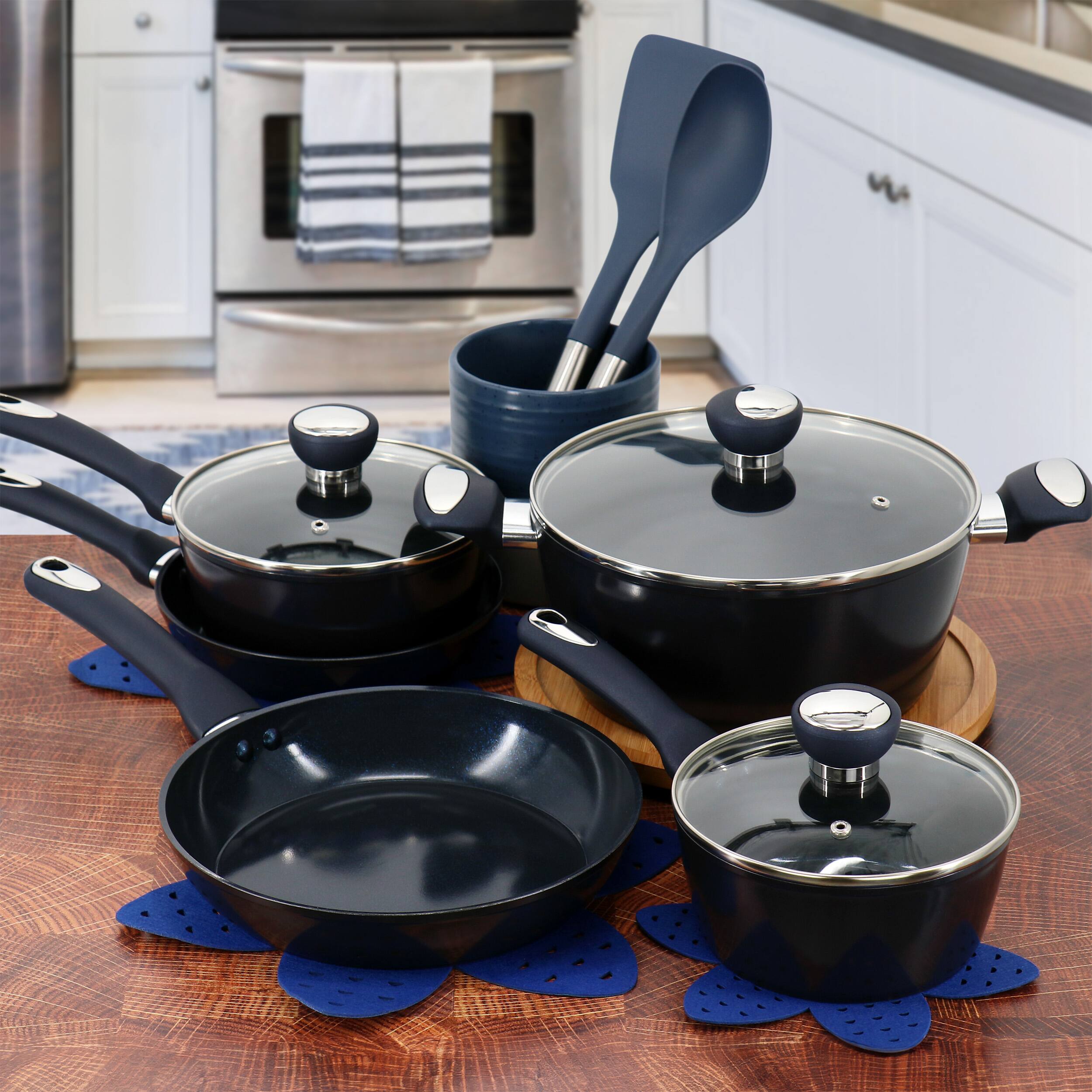 Alt View 7. Gibson - Gibson Home Plaza Cafe 7 Piece Forged Aluminum Cookware Set in Linen - Linen.