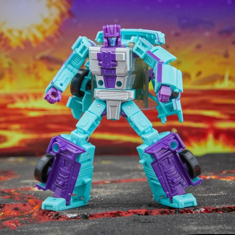Alt View 7. Hasbro - Hasbro Collectibles - Transformers - Legacy - Deluxe Class Breakdown   - Collectibles - Multicolor.