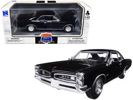 1966 Pontiac GTO "Muscle Car Collection" 1/25 Diecast Model Car by New Ray - Black