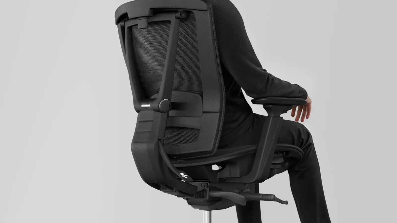Left. Autonomous - ErgoChair Pro Office Chair Lumbar Support Mesh - Black.