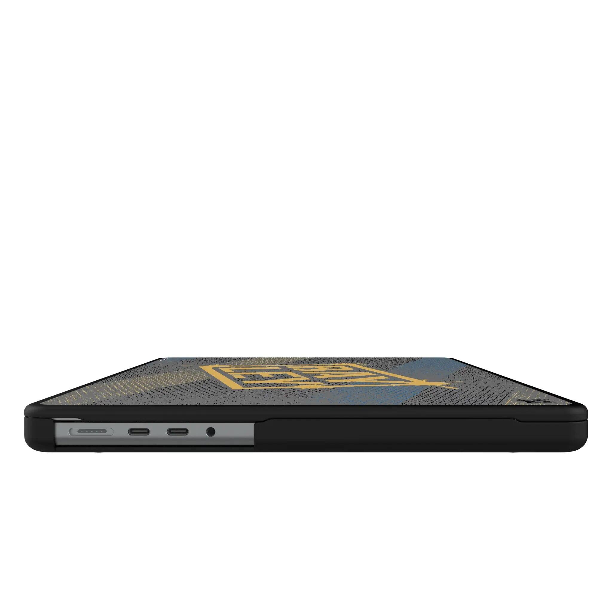 Back. Keyscaper - WWE Steel Laptop Case - Apple MacBook Pro (13-inch, 2020) - Bayley.