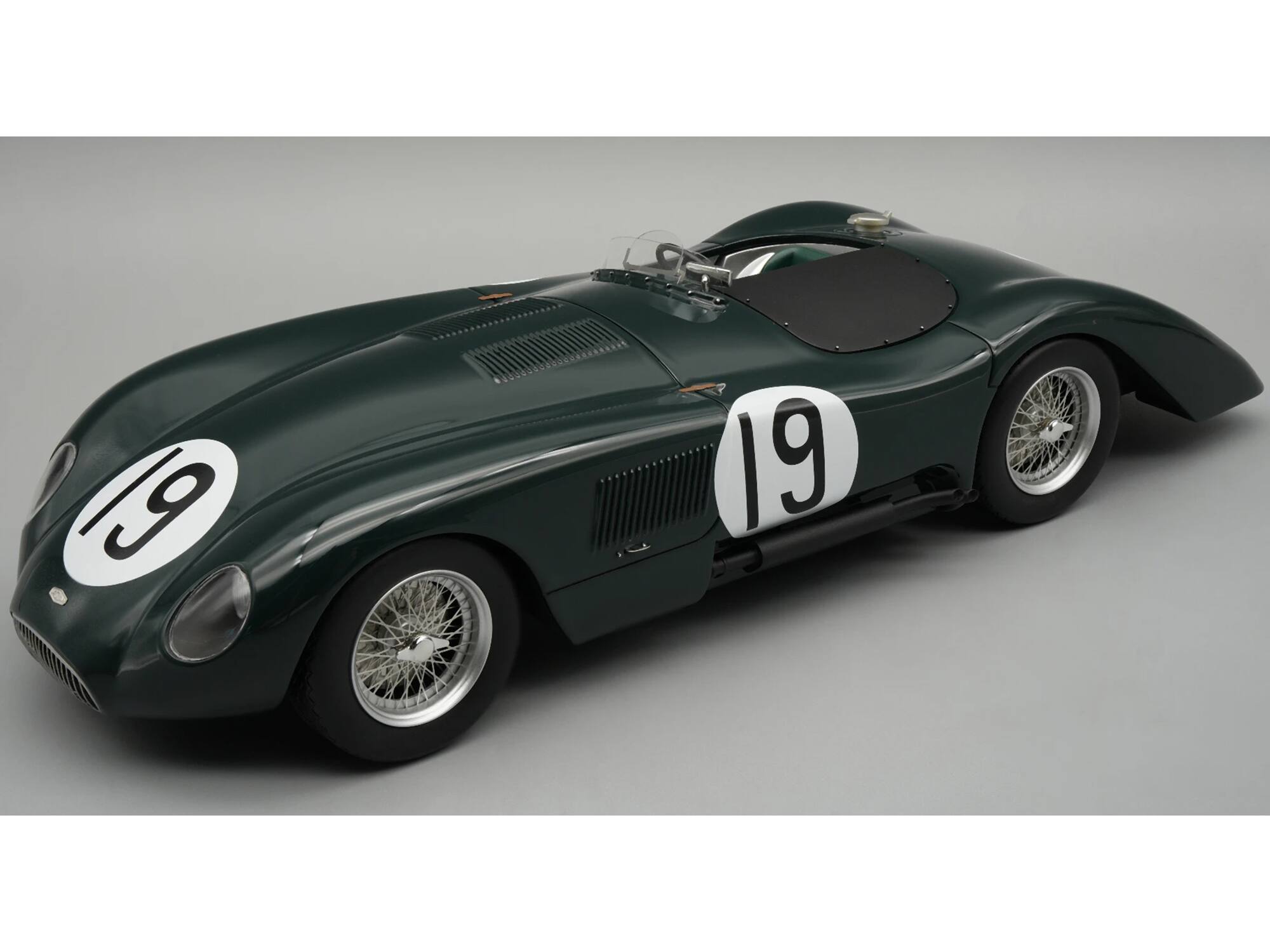 Front. Tecnomodel - Jaguar C-Type Longtail #19 "24 Hours of Le Mans" (1952) "Mythos Series" with Display Case 1/18 Model Car by Tecnomodel.