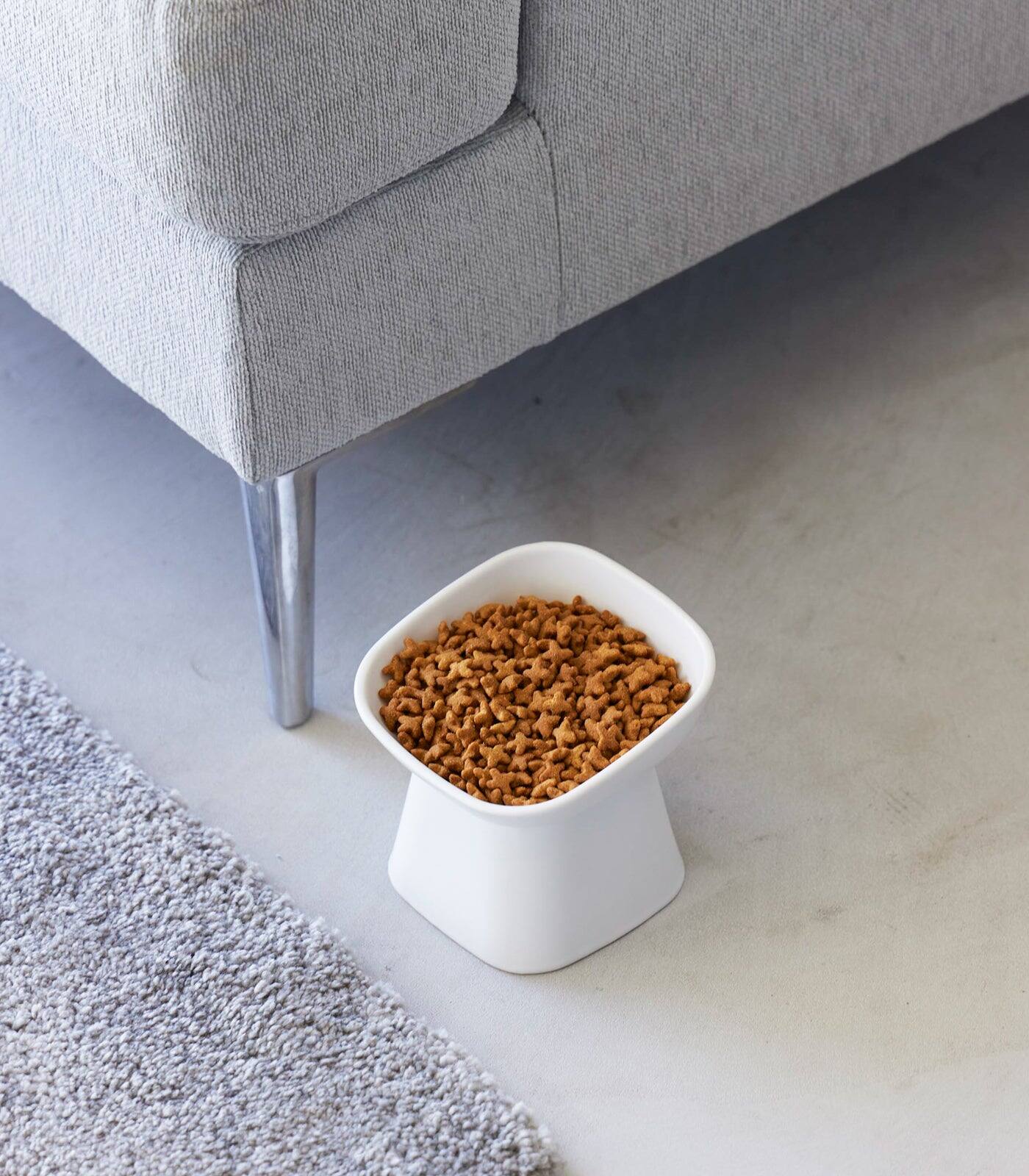 Left. Yamazaki Home - Tilted Pet Food Bowl - Black.