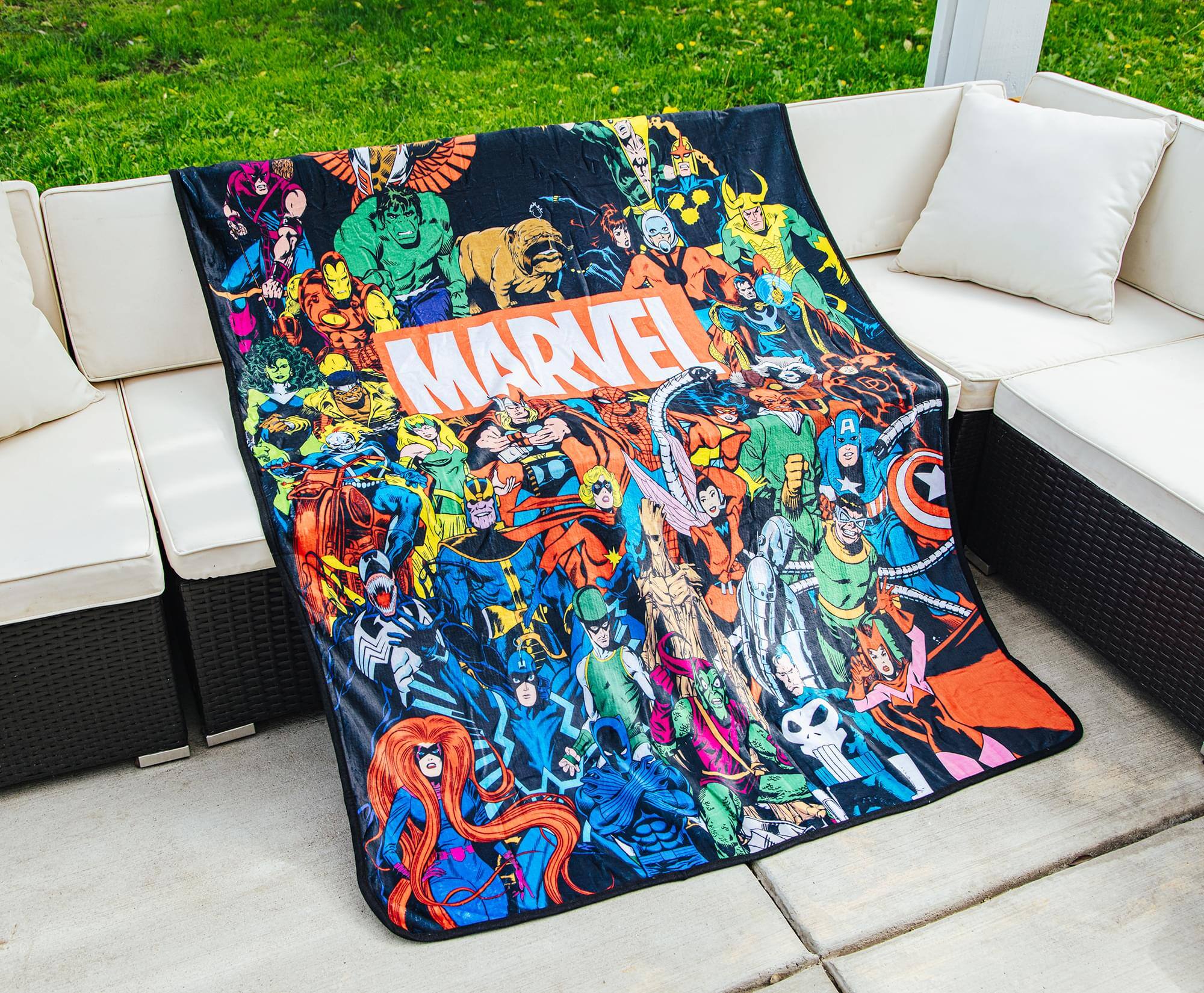 Alt View 5. Surreal Entertainment - Marvel Comics Superheroes Fleece Throw Blanket | 45 x 60 Inches - Red.