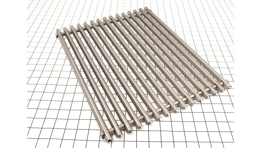 Front. Music City Metals - Music City Metals - MCM5353S3113 GRID SS Channel READ ADD INFO cooking grids.