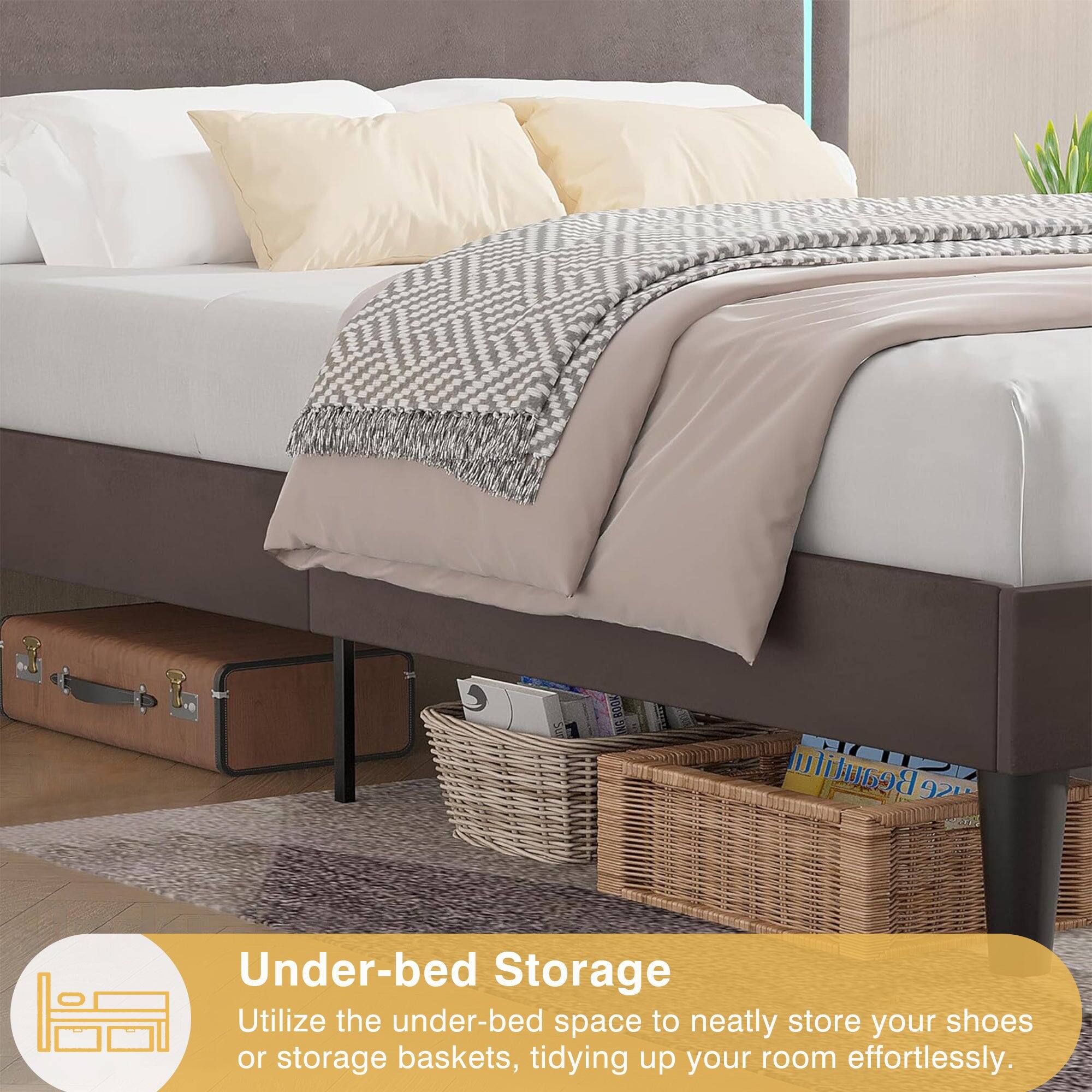 Under-bed Storage

Utilize the under-bed space to neatly store your shoes or storage baskets, tidying up your room effortlessly.