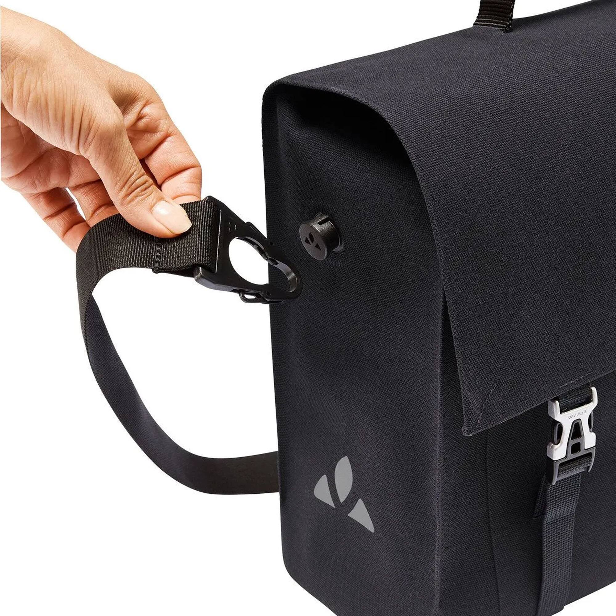 Alt View 4. VAUDE - Vaude Bayreuth IV L Bike Bag - Black - Black.