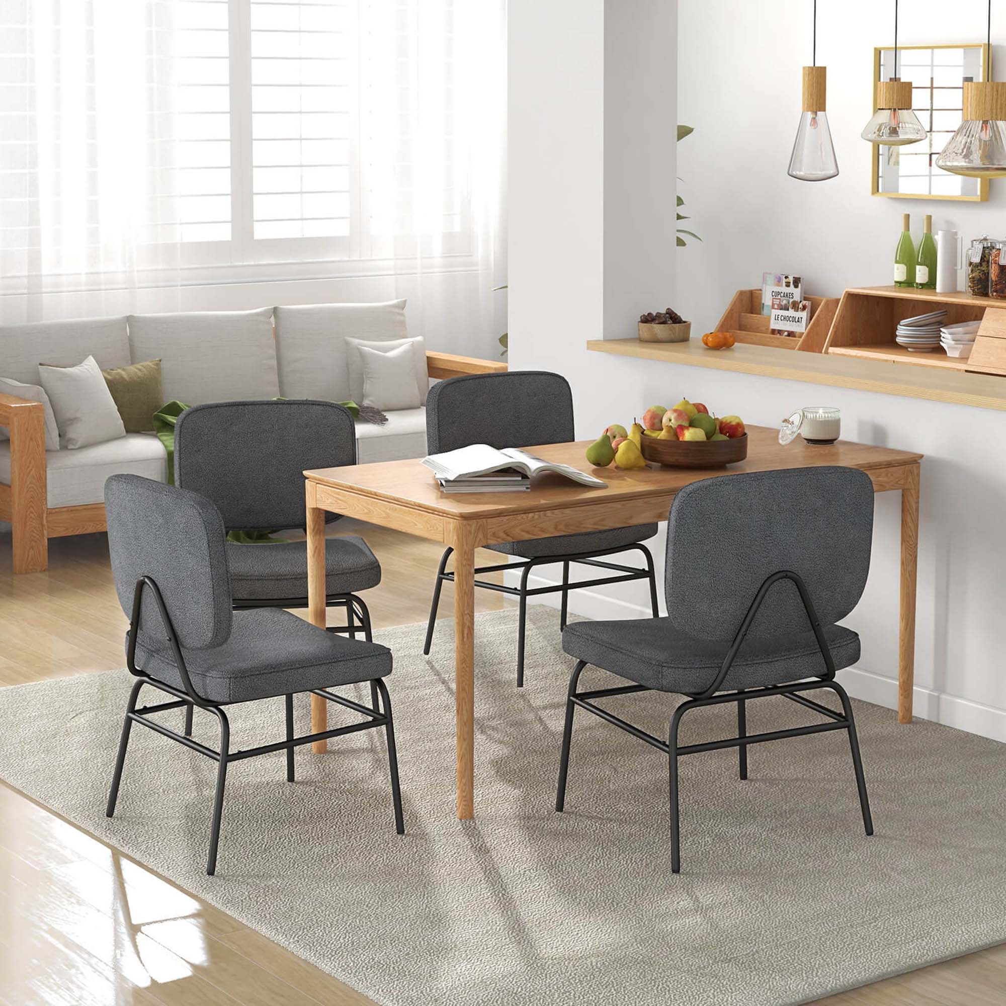 The text on the image reads:

"CAPITANS
LE CHOCOLAT"