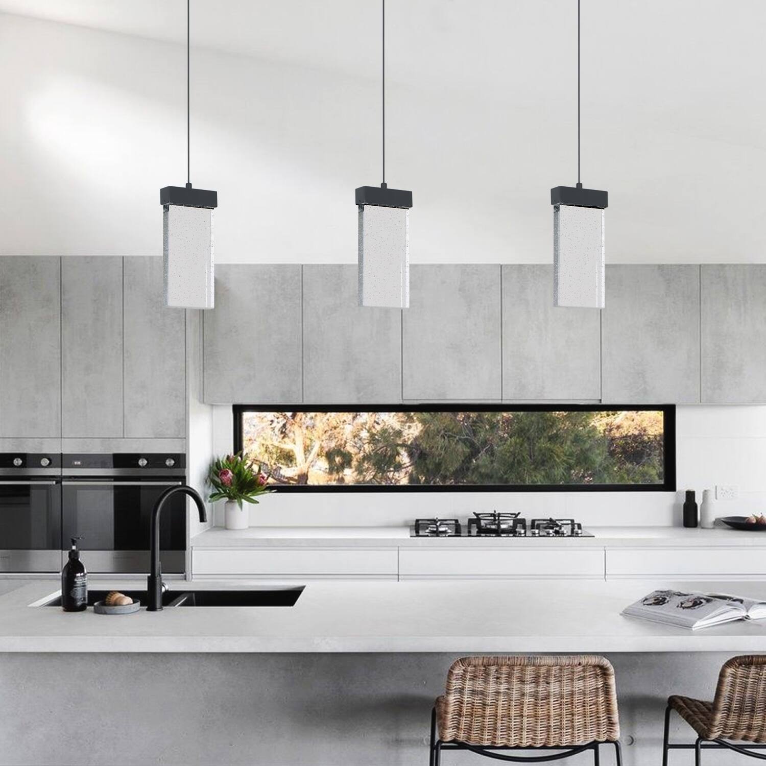 Left. Umeiluce - LED Modern Crystal Pendant Light 3000K Dimming - Matte Black.