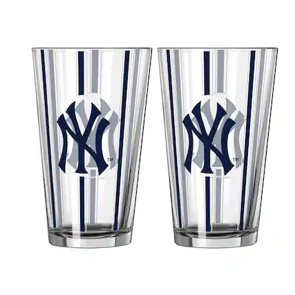 Front. Logo Brands - New York Yankees Two-Piece 16oz. Striped Pint Glass Set - Multicolor.