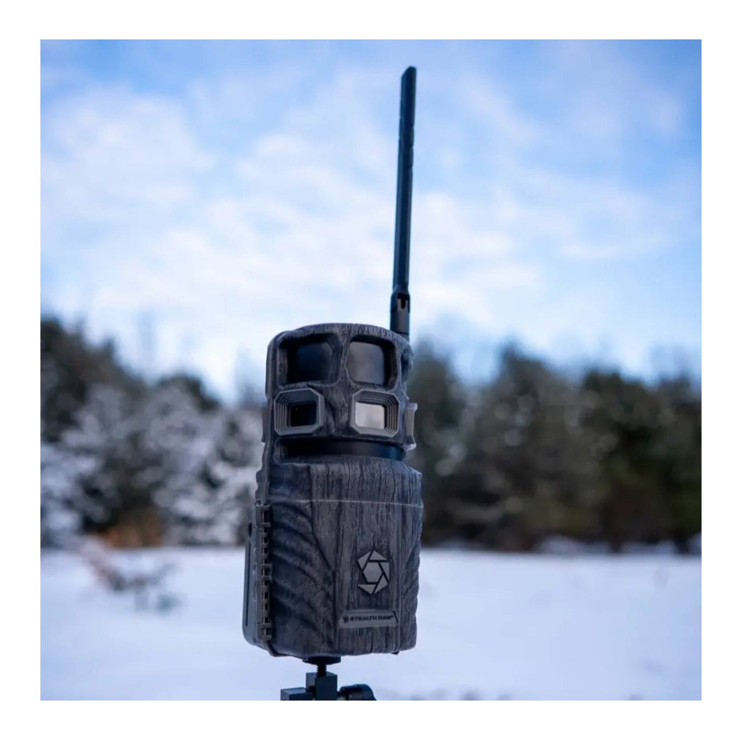 Angle. Stealth Cam - Stealth Cam Revolver Pro 2.0 Trail Camera with Solar Battery Pack.