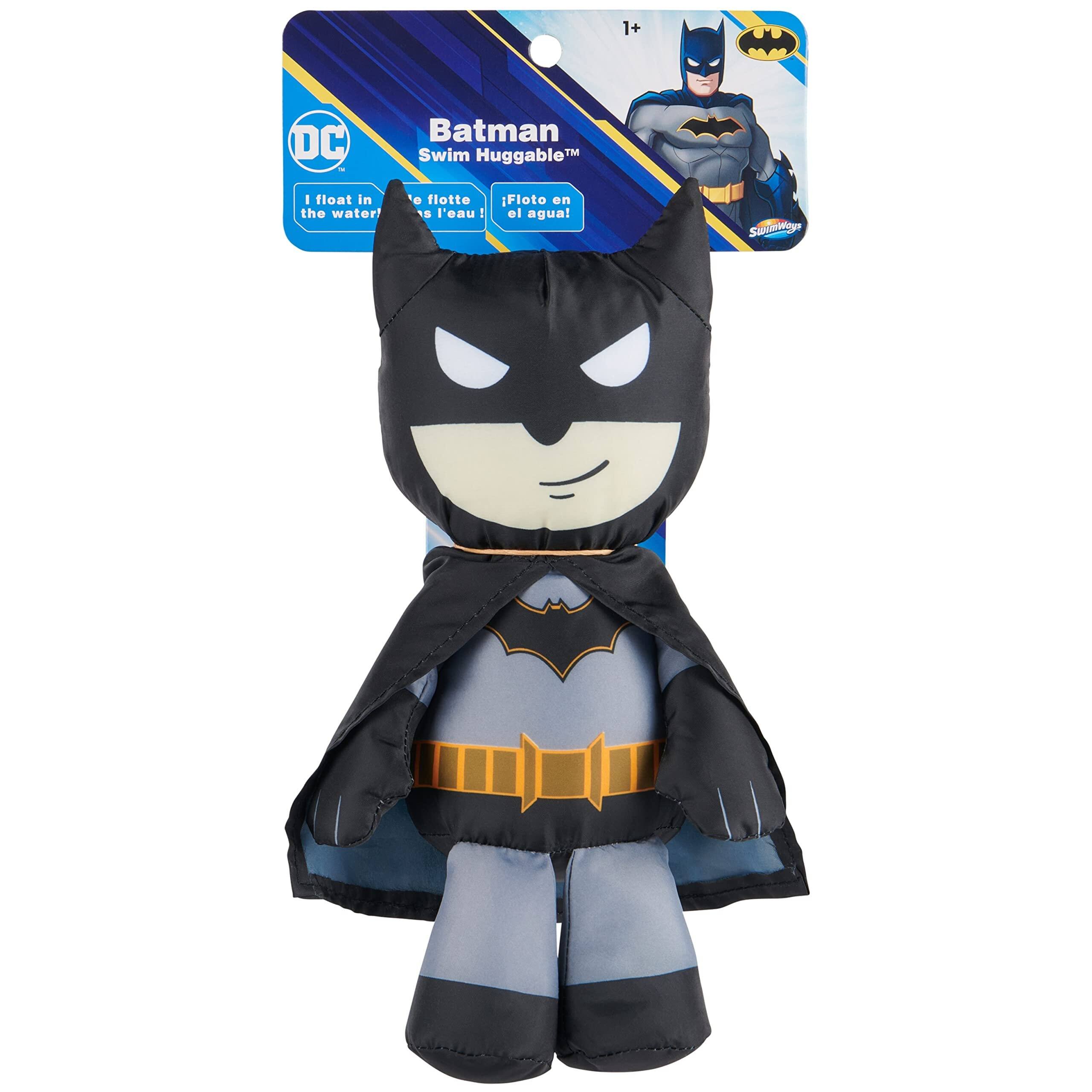 1+ DC Batman Swim Huggable  
I float in the water!  
Je flotte sur l'eau!  
¡Floto en el agua!