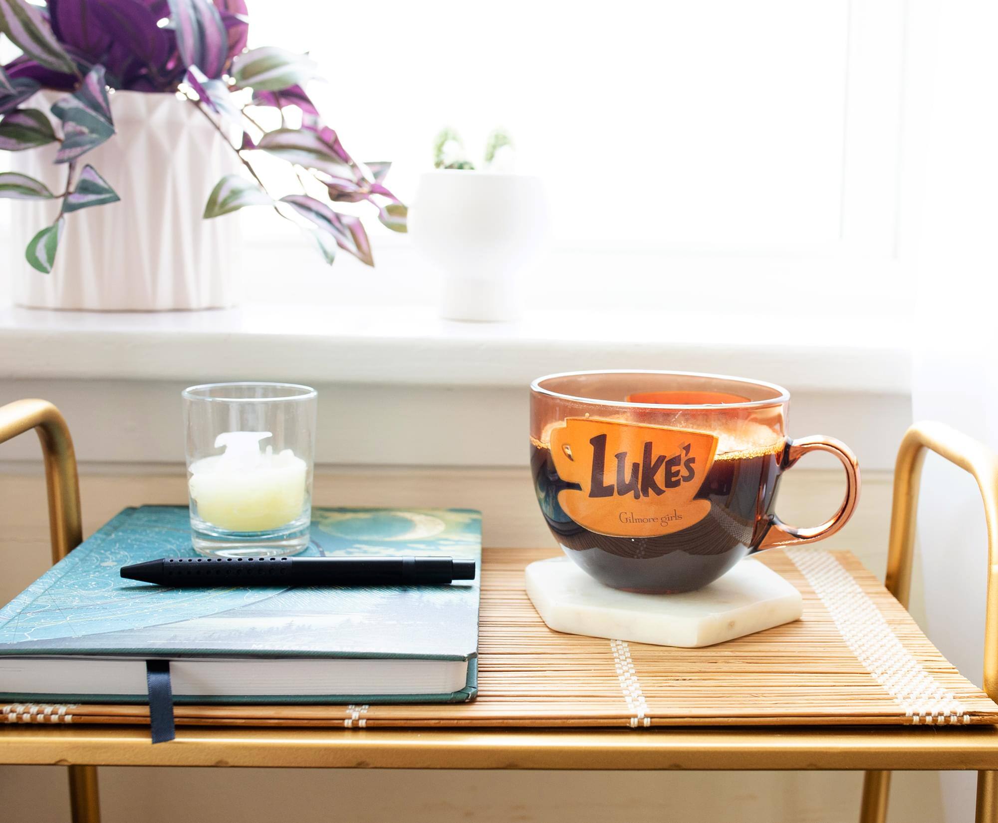 Luke's  
Galmore girls