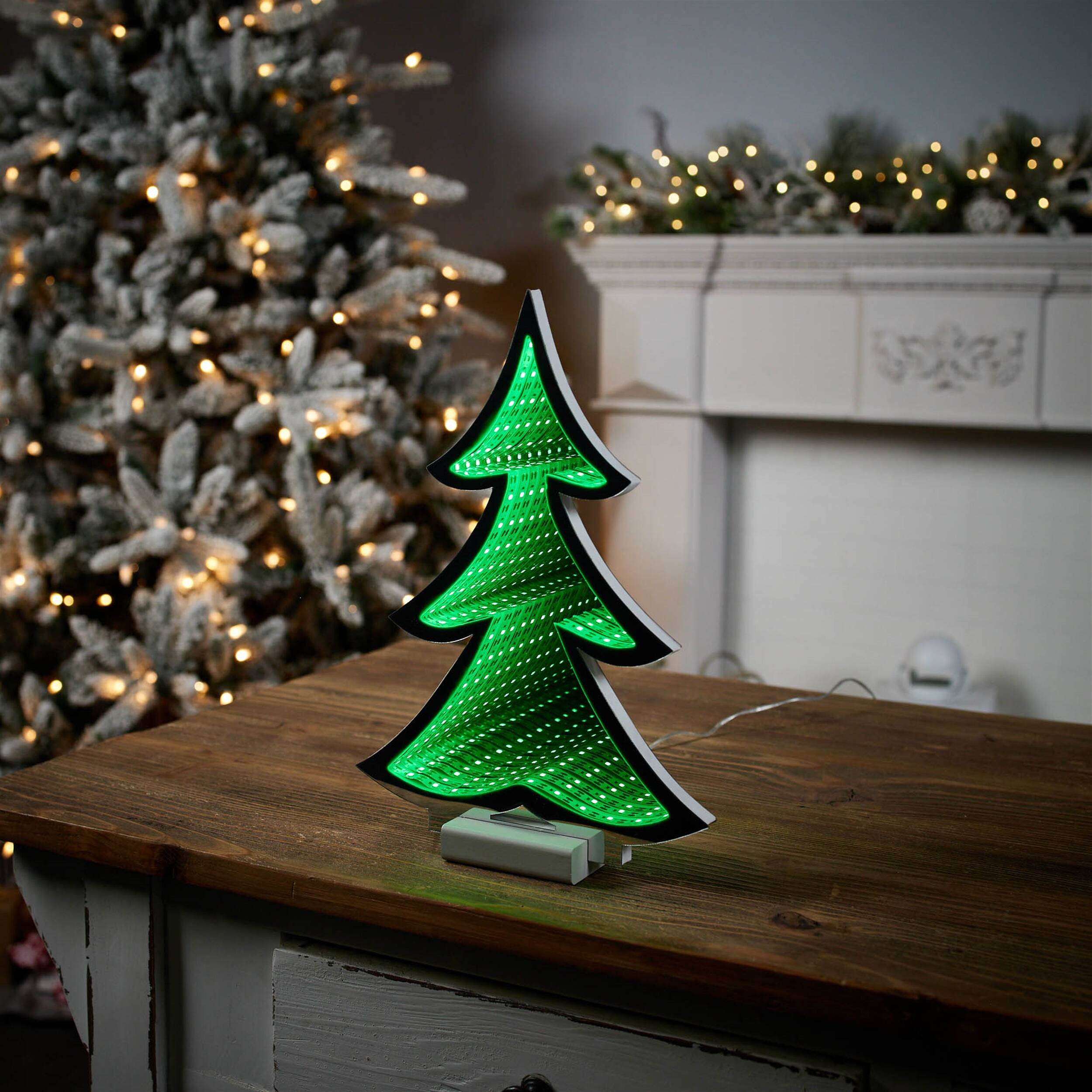 Angle. BreeBe - Green Pine Tree Ekkolight 11.75"H - Green.