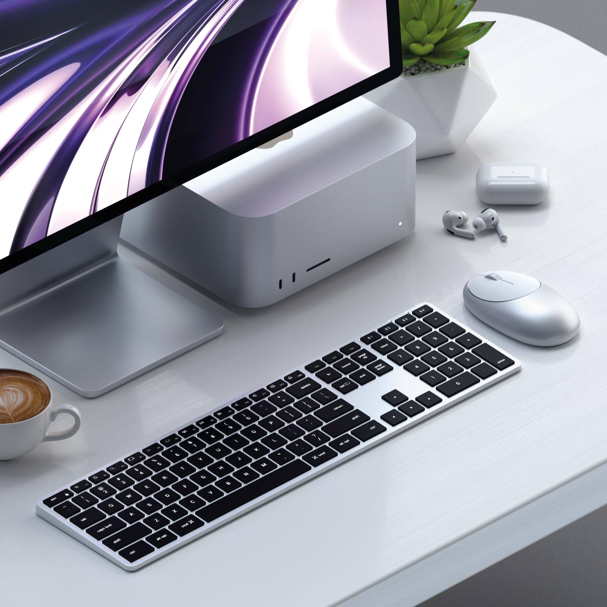 Alt View 4. Satechi - Satechi Slim X3 Bluetooth Backlit Keyboard with Numeric Keypad, Multi-Device for Mac - Silver - Silver.