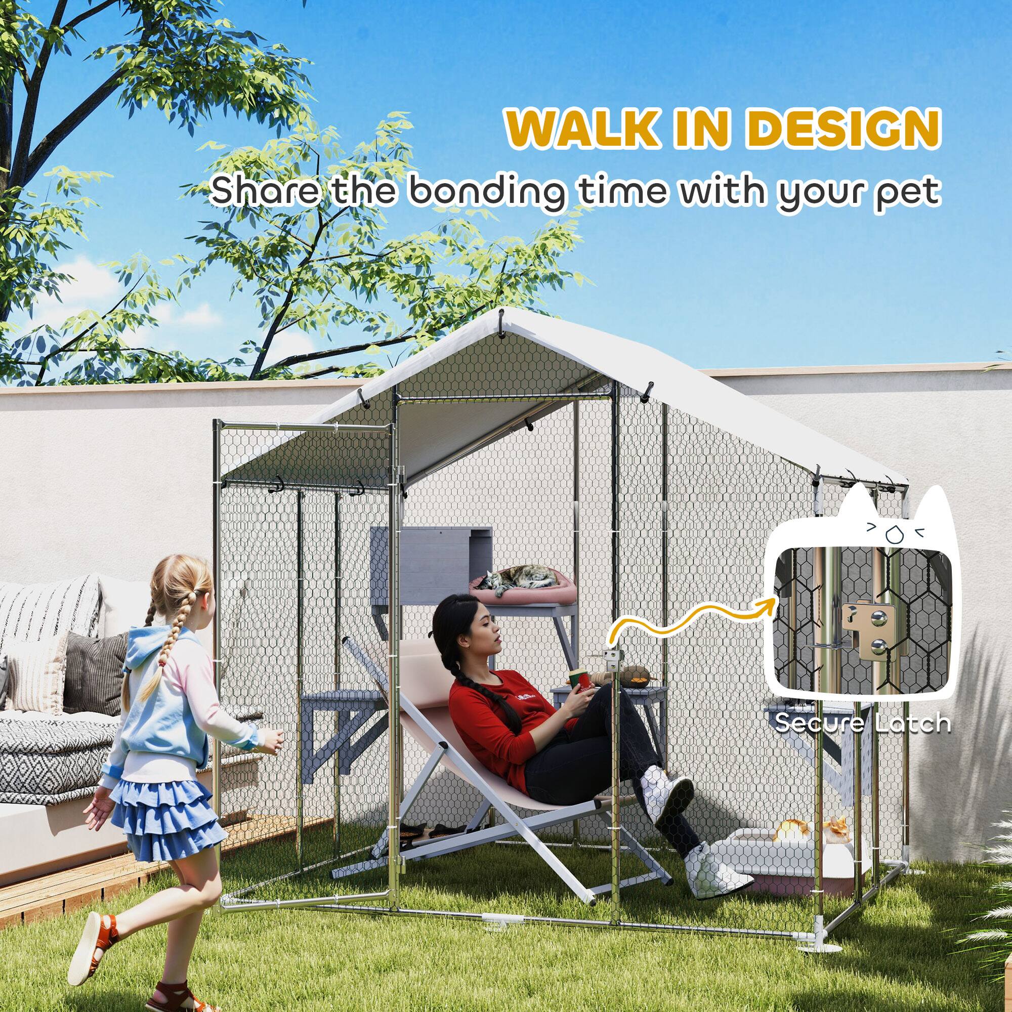 WALK IN DESIGN  
Share the bonding time with your pet  

Secure Latch