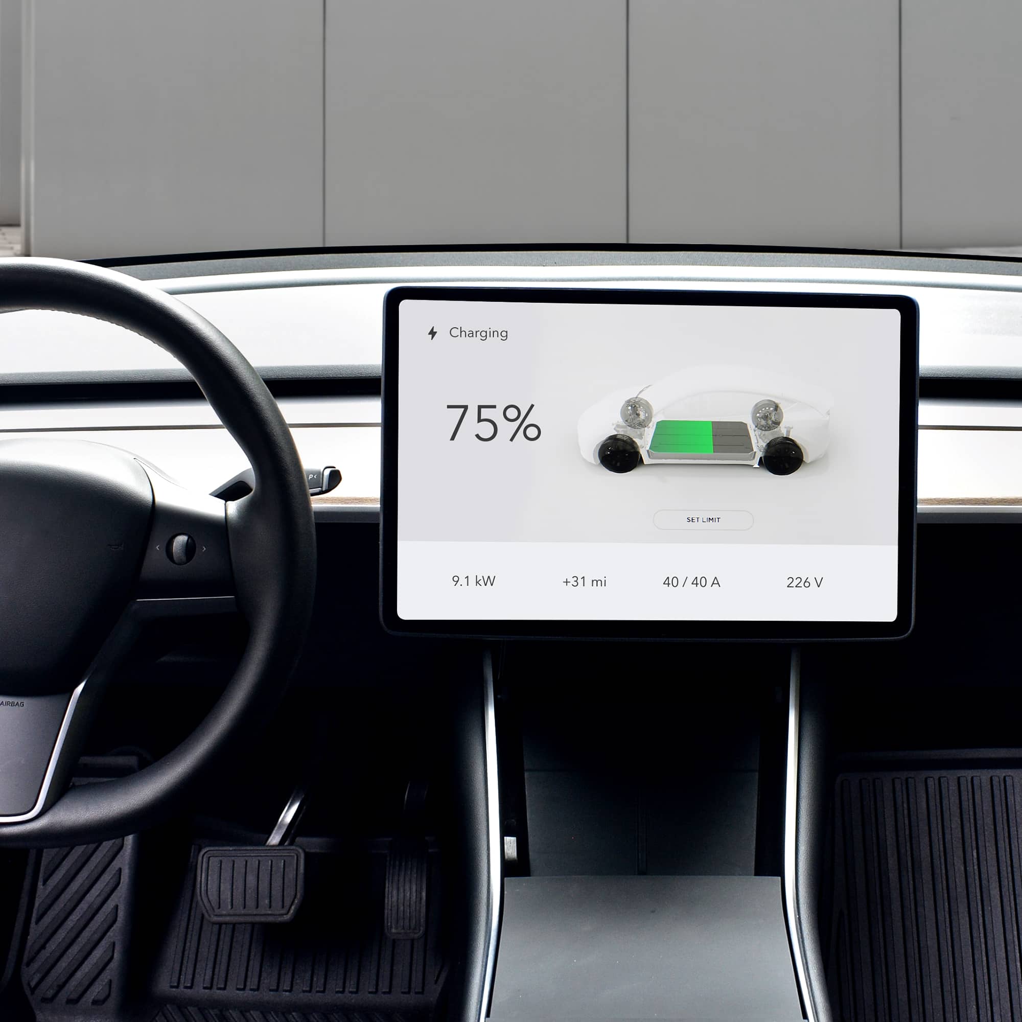 The text on the image reads: "Charging 75% 11 LMIT 9.1 kW +31 mi 40 40/40/40 A 226 V BA." This text is likely related to the electric car's charging status, battery capacity, and other related information.
