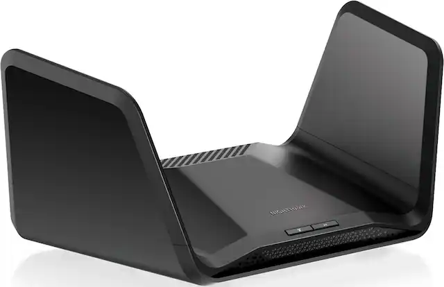 Angle. NETGEAR - Nighthawk AXE7800 Tri-Band Wi-Fi Router - Black.