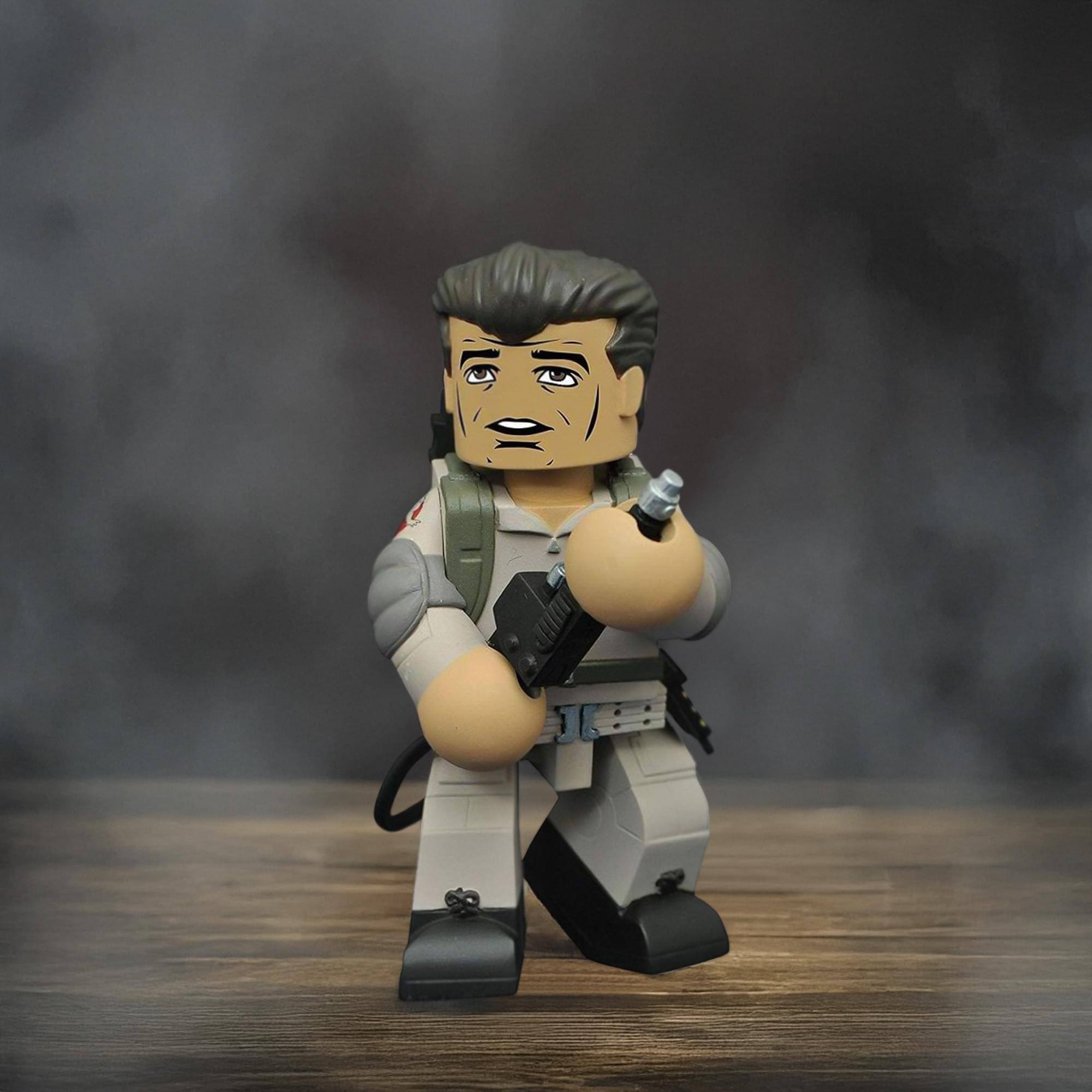 Alt View 10. Diamond Comic - Ghostbusters 4-Inch Vinimate Vinyl Figure - Ray Stanz.