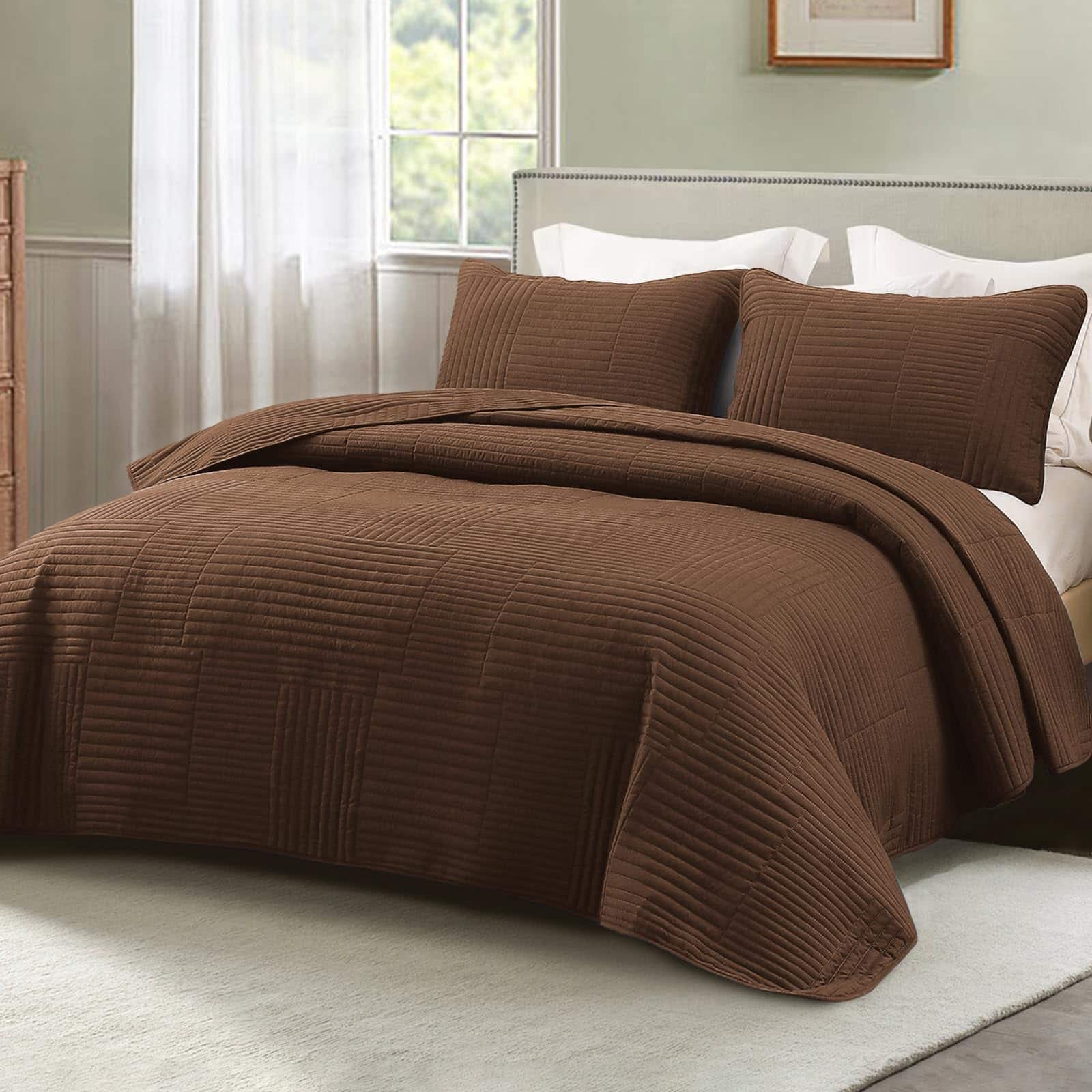 Stylel Star - Ultra Soft California King Quilt Bedding Set Lightweight Microfiber Red Quilts Bedspreads Oversized 3 Piece - Brown-California King (104"x112")