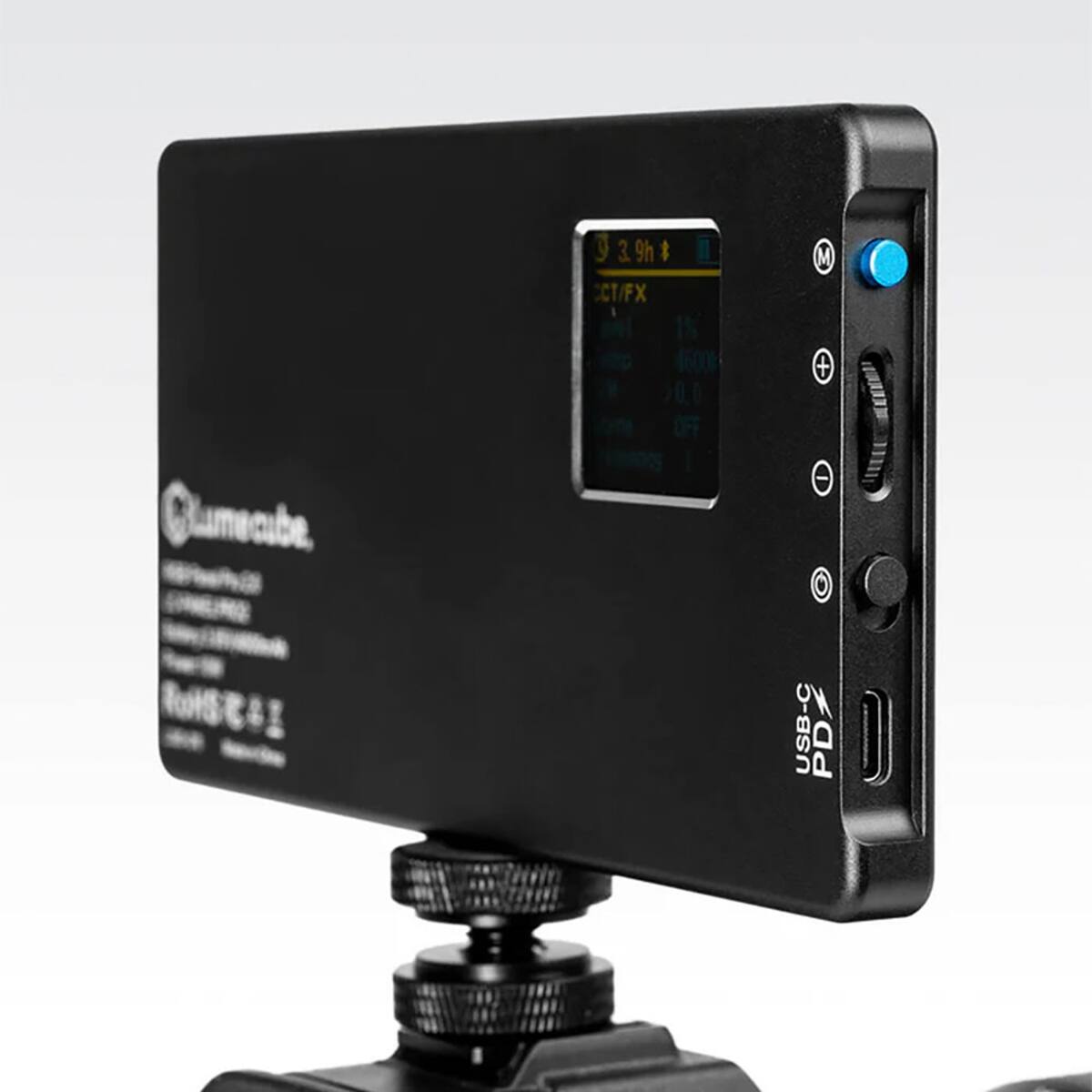 umecube.  
y 3.9h  
CCT/FX  
16000  
OFF  
USB-C PD