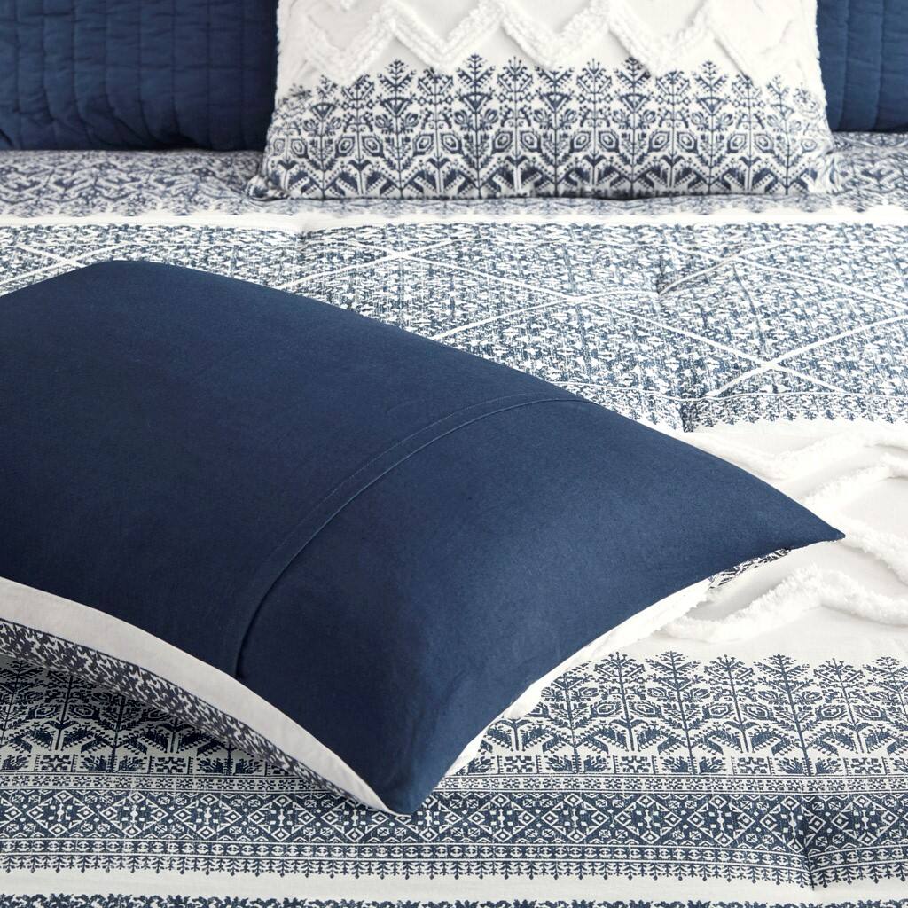 Alt View 3. Gracie Mills - Gracie Mills Robbins 3-Piece Cotton Comforter Set with Chenille Tufting - Navy.