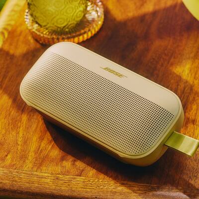 Bose SoundLink Flex (2nd Gen) Portable Bluetooth Speaker with Bose SoundLink Flex (2nd Gen) Portable Bluetooth Speaker with