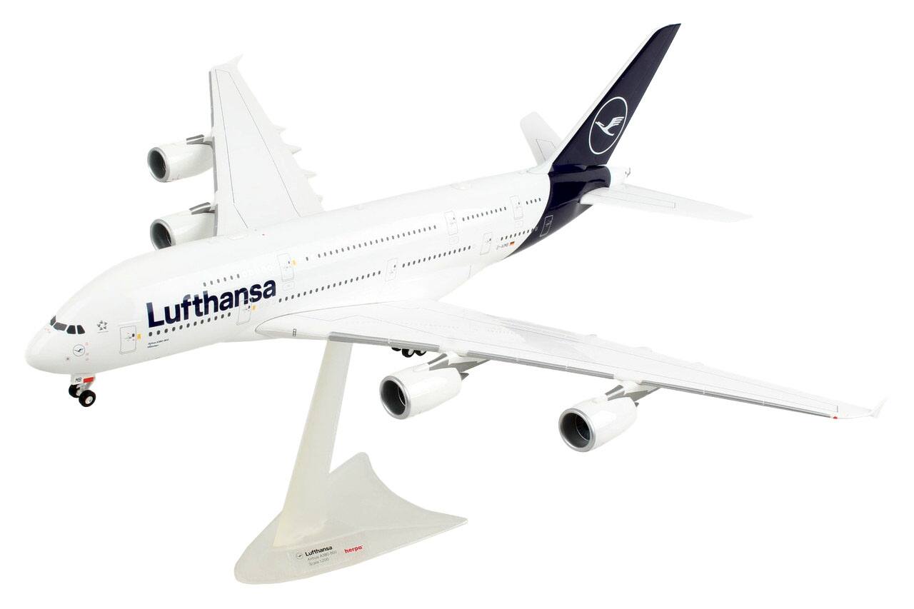 Lufthansa  
A-R  
herpa