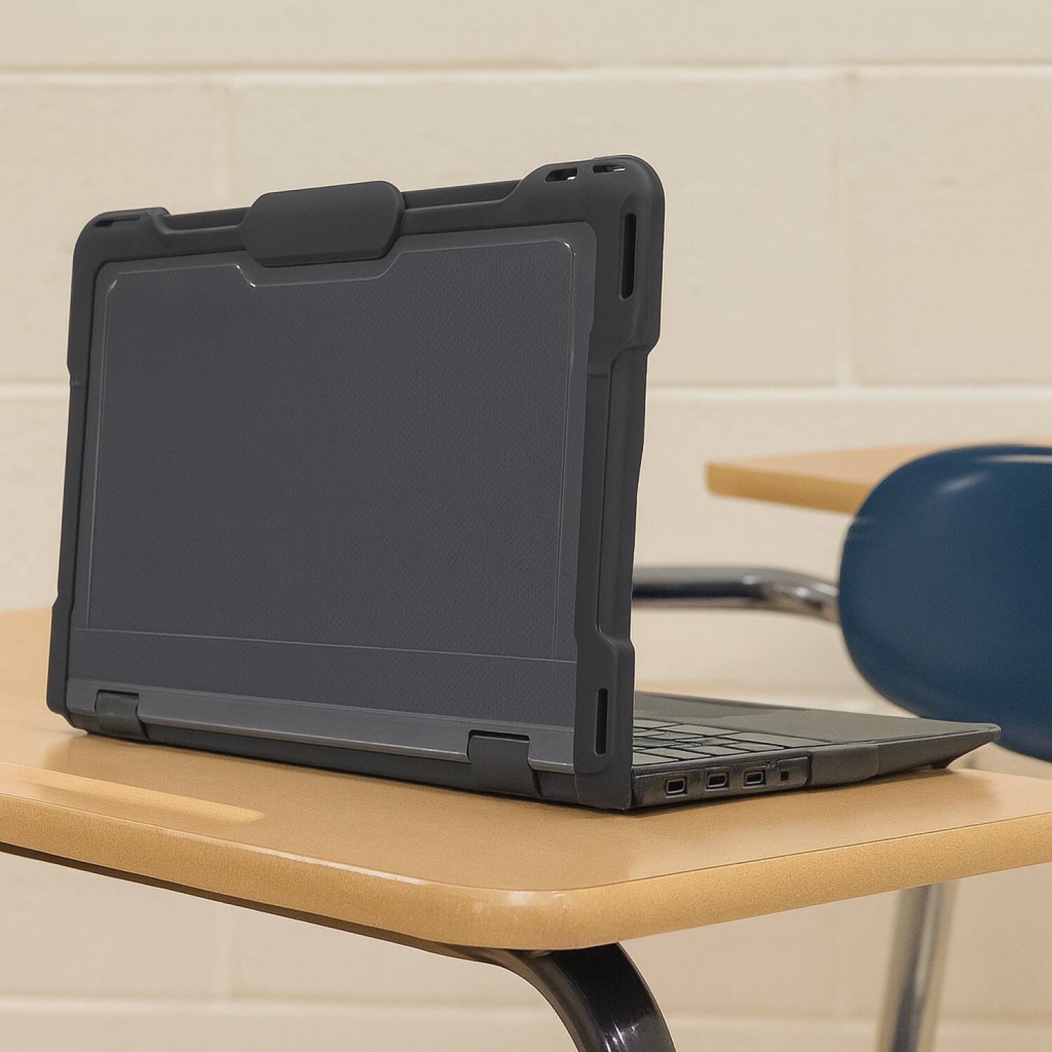 Alt View 1. SaharaCase - Lenovo 300E, 300W, 500W, 500E Chromebook 11.6-inch Case | Ultra Shield Design | Anti-Shock Corners | Venture Series - Clear/Black.