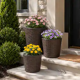 Costway - 3PCS Plastic Planters, 14 & 11 & 9 Inch Taper Rattan Planters with Drainage Holes - Browm