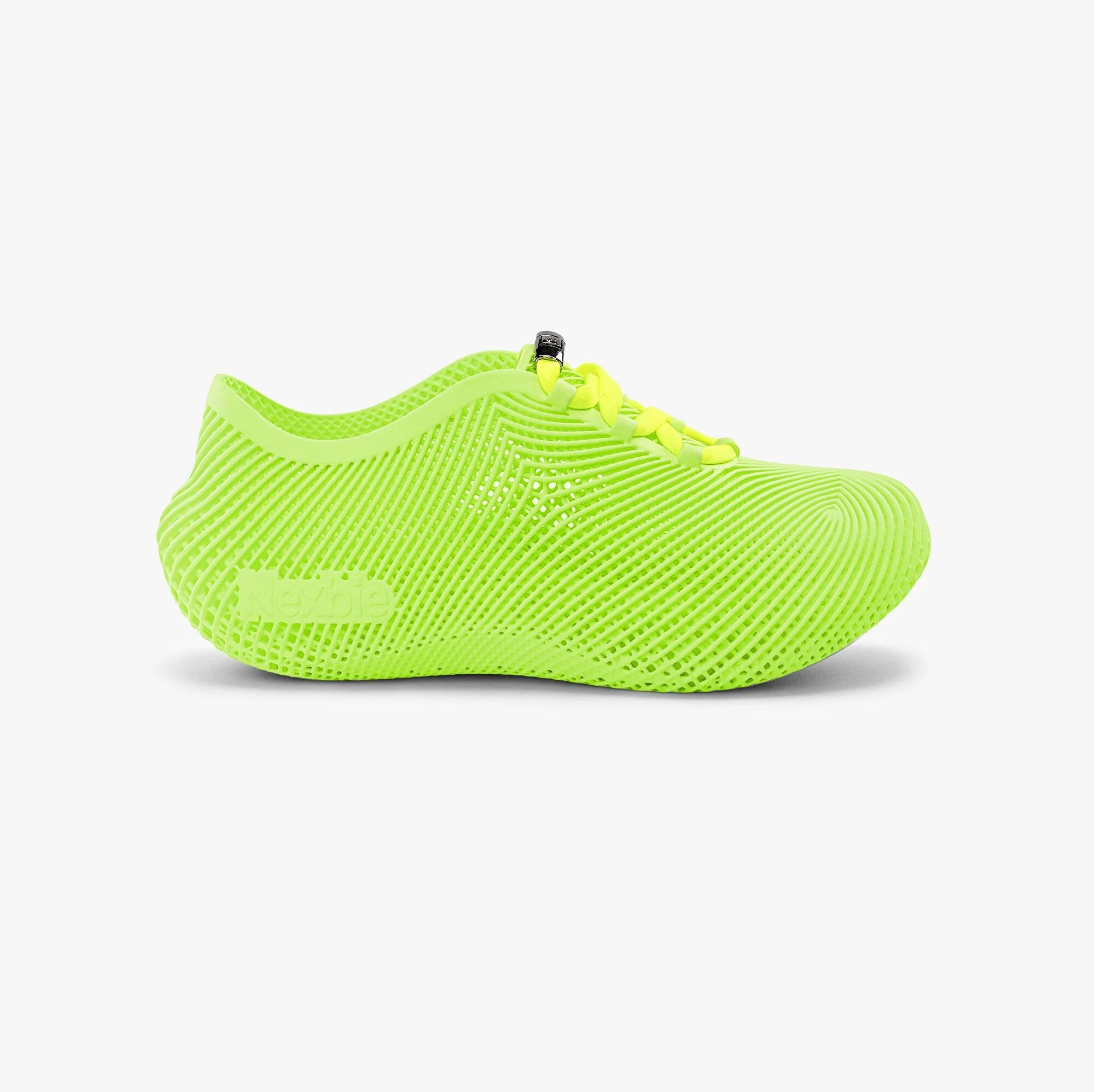Angle. Nexbie - Aeroraise 3D Printed Sneakers - Green.