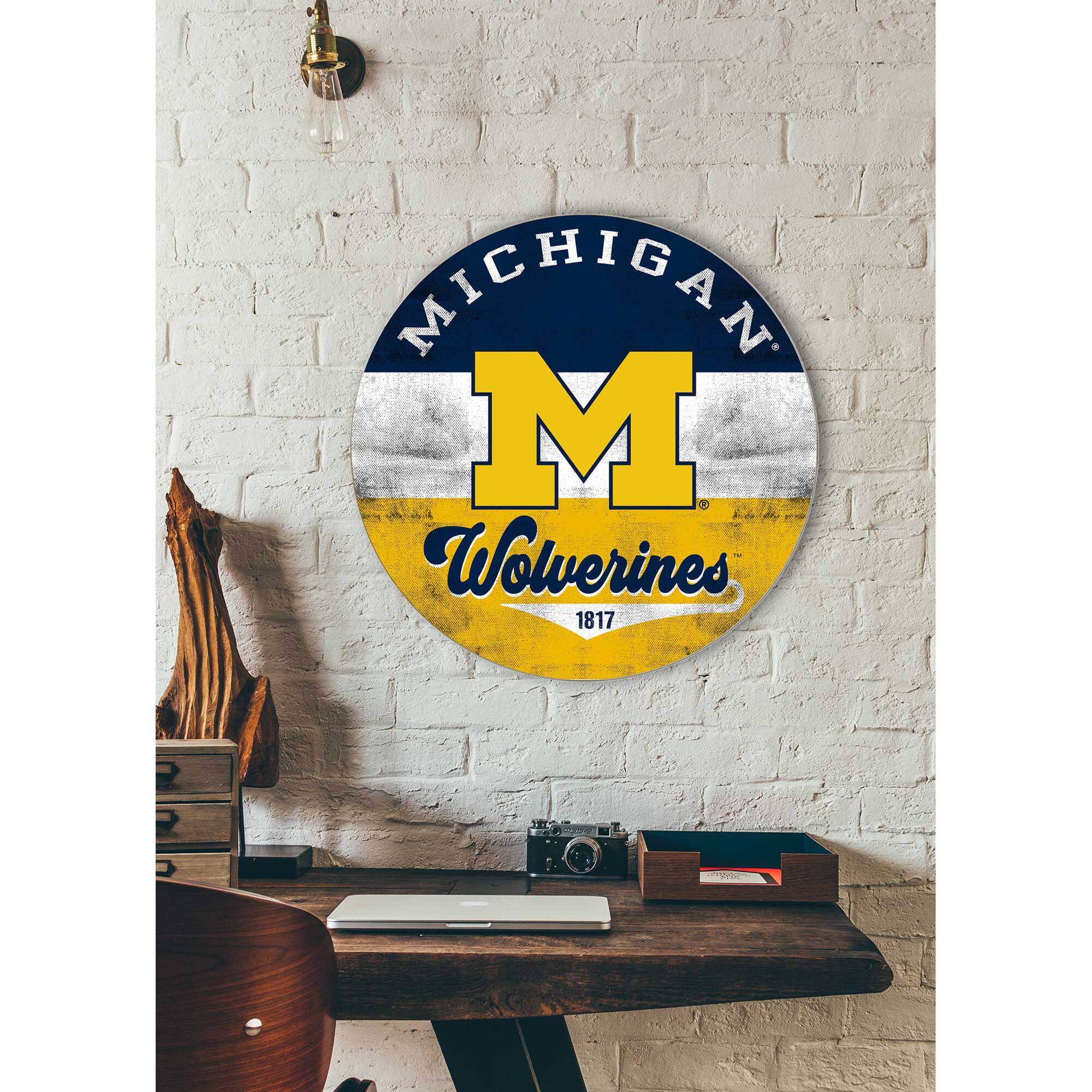 MICHIGAN  
Wolverines  
1817