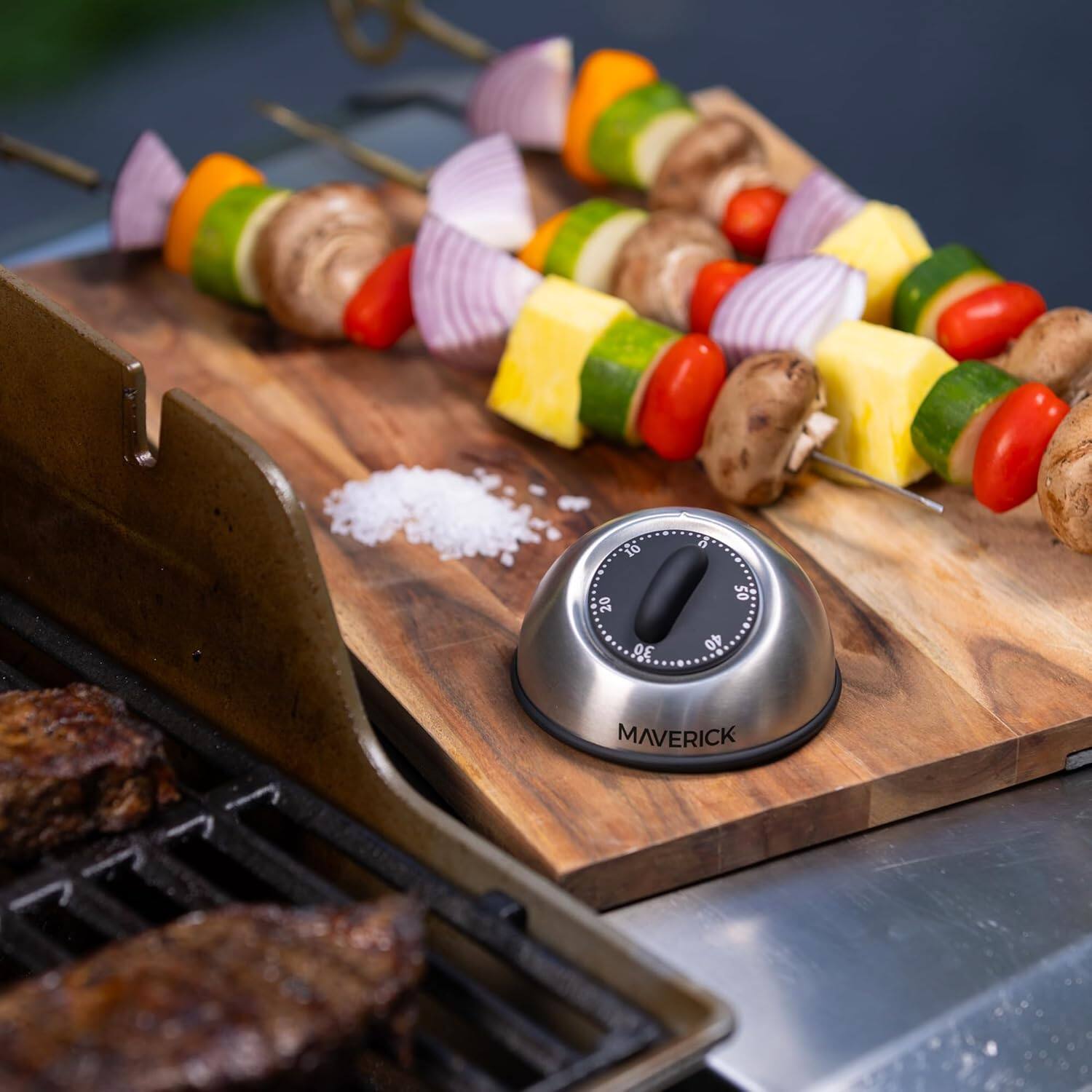 Alt View 1. Maverick - Classic Metal Timer - Silver.