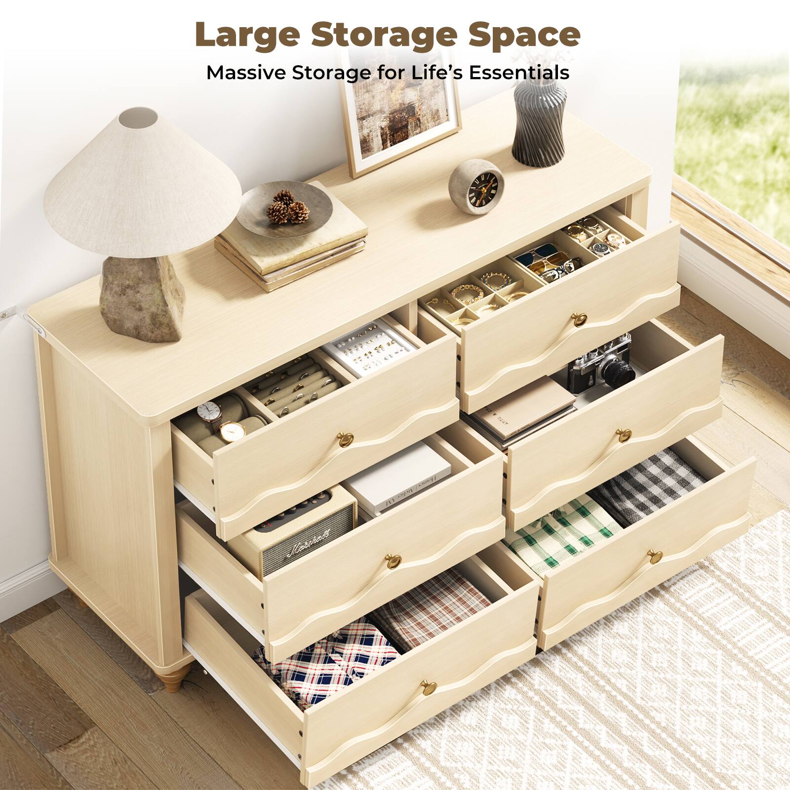 Large Storage Space  
Massive Storage for Life's Essentials