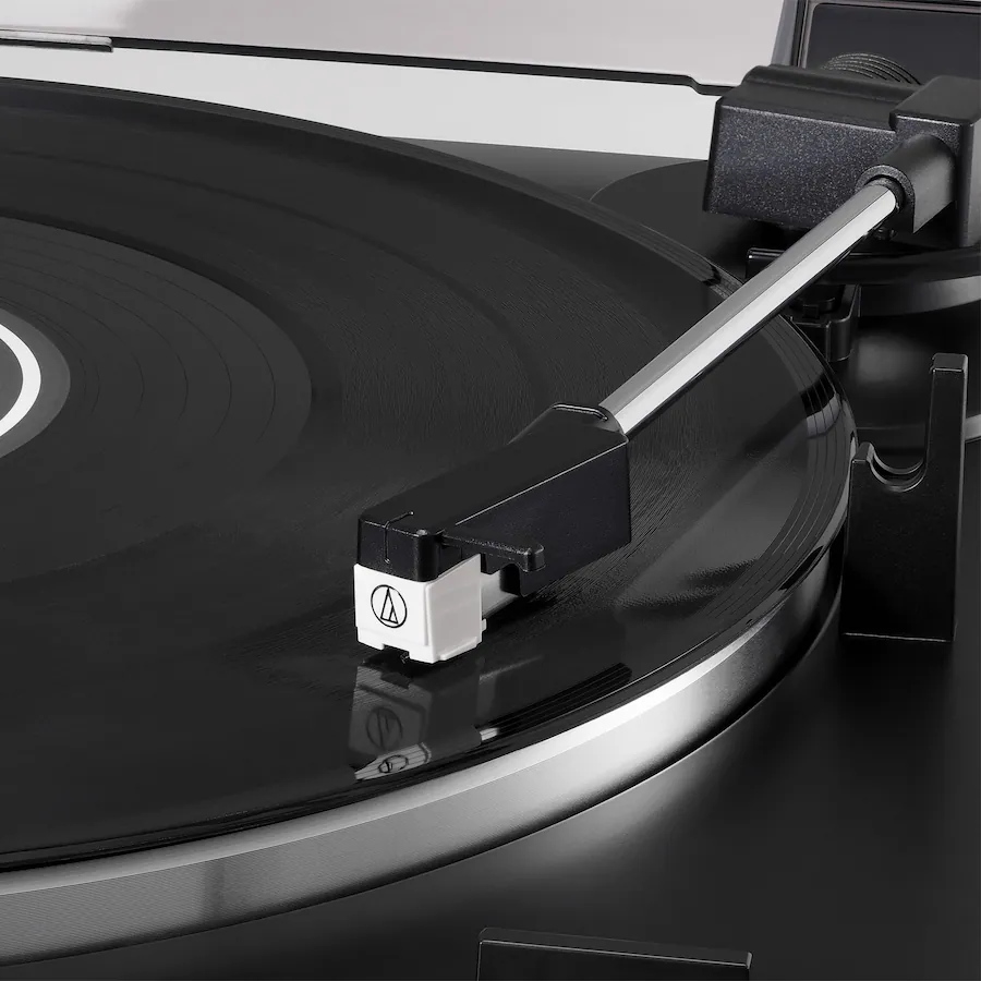 Audio Technica AT LP60X Fully Automatic Belt Drive Stereo Turntable audio-technica-at-lp60x-fully-automatic-belt-drive-stereo-turntable