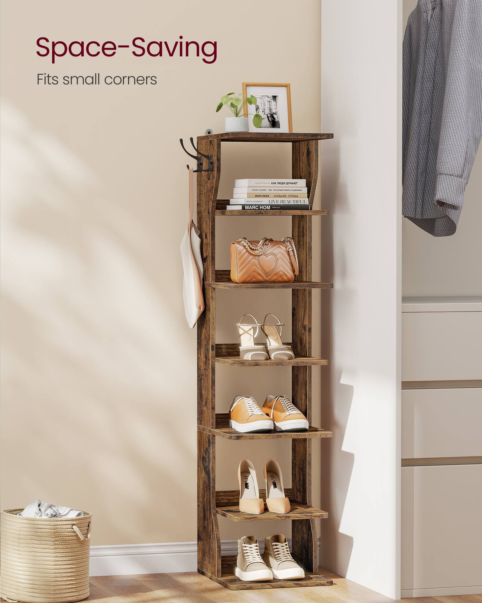 Space-Saving  
Fits small corners