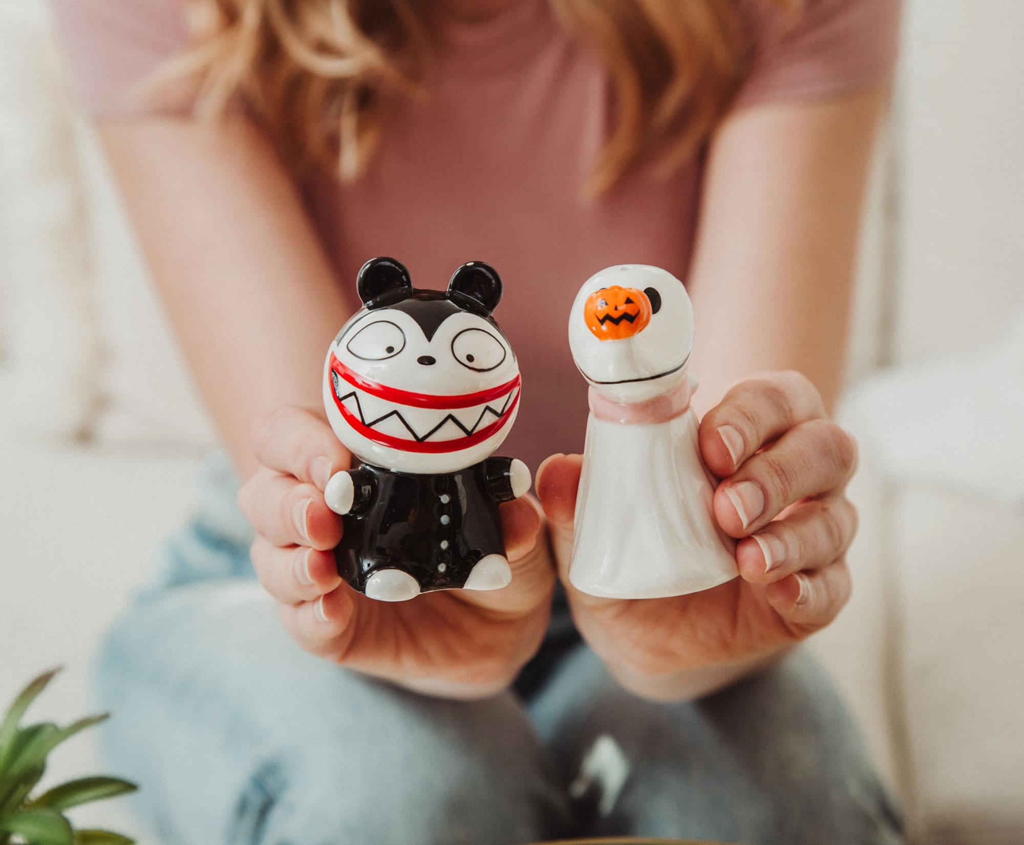 Alt View 5. Disney - Disney The Nightmare Before Christmas Zero and Teddy Salt and Pepper Shaker Set - Black.