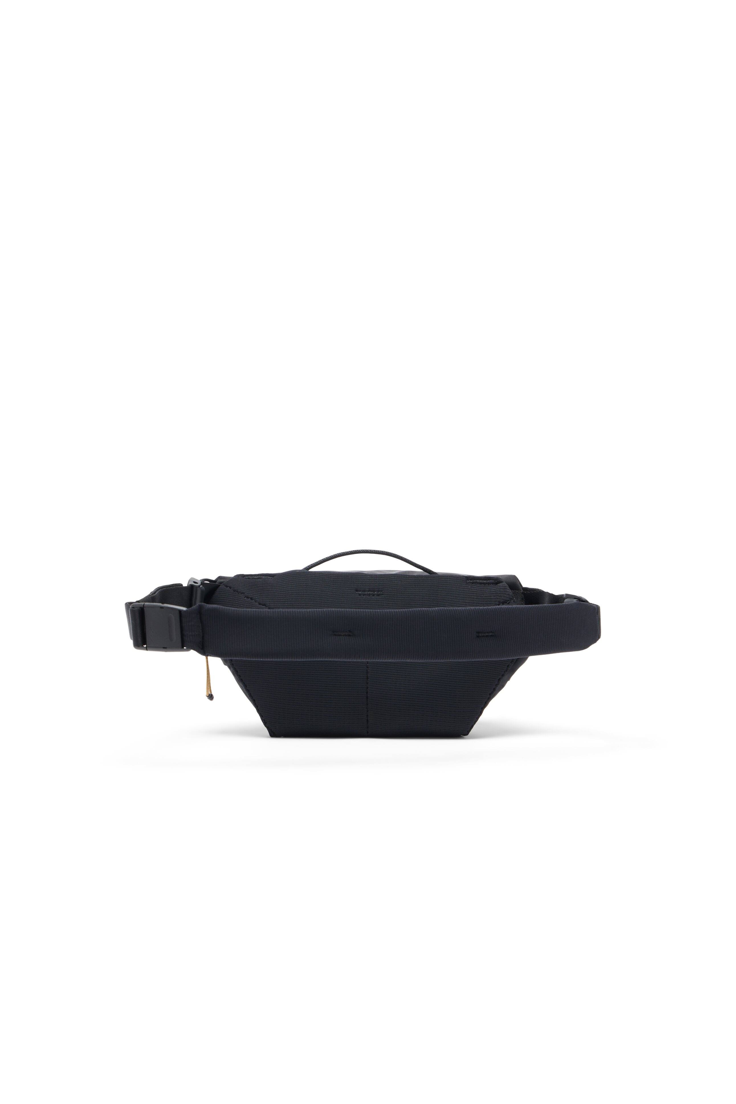 Alt View 11. Peak Design - Outdoor Sling 2L - Black.