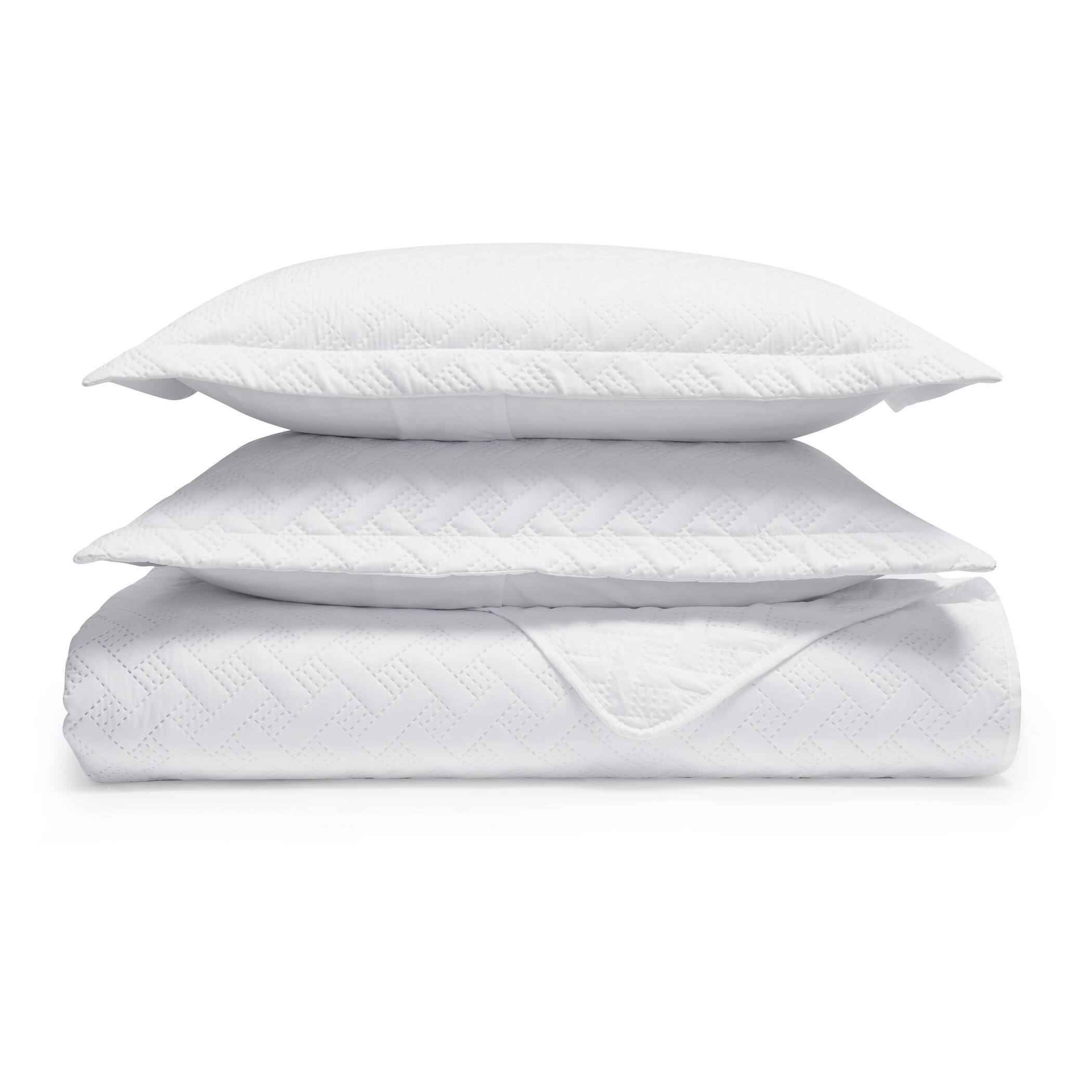 Left. Dan River - Dan River 2 Piece Basket Pinsonic 1 quilt 1 sham - White.