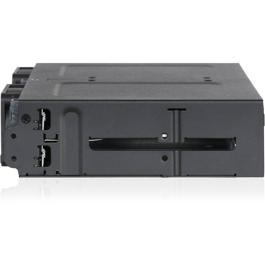 Alt View 5. Icy Dock - ToughArmor MB699VP-B V3 Drive Enclosure for 5.25" PCI Express NVMe 4.0, U.2, U.3 - SFF-8612 OCuLink Host Interface Inter.