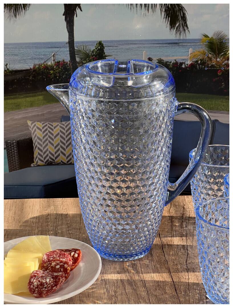Left. APRILSOUL - Quarts Water Pitcher with Lid Diamond Cut Unbreakable Plastic BPA Free Juice Pitcher - Blue.