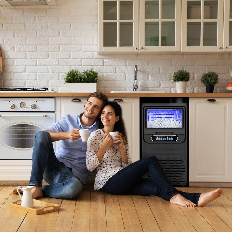 The text on the image is:

"NIA AXE"