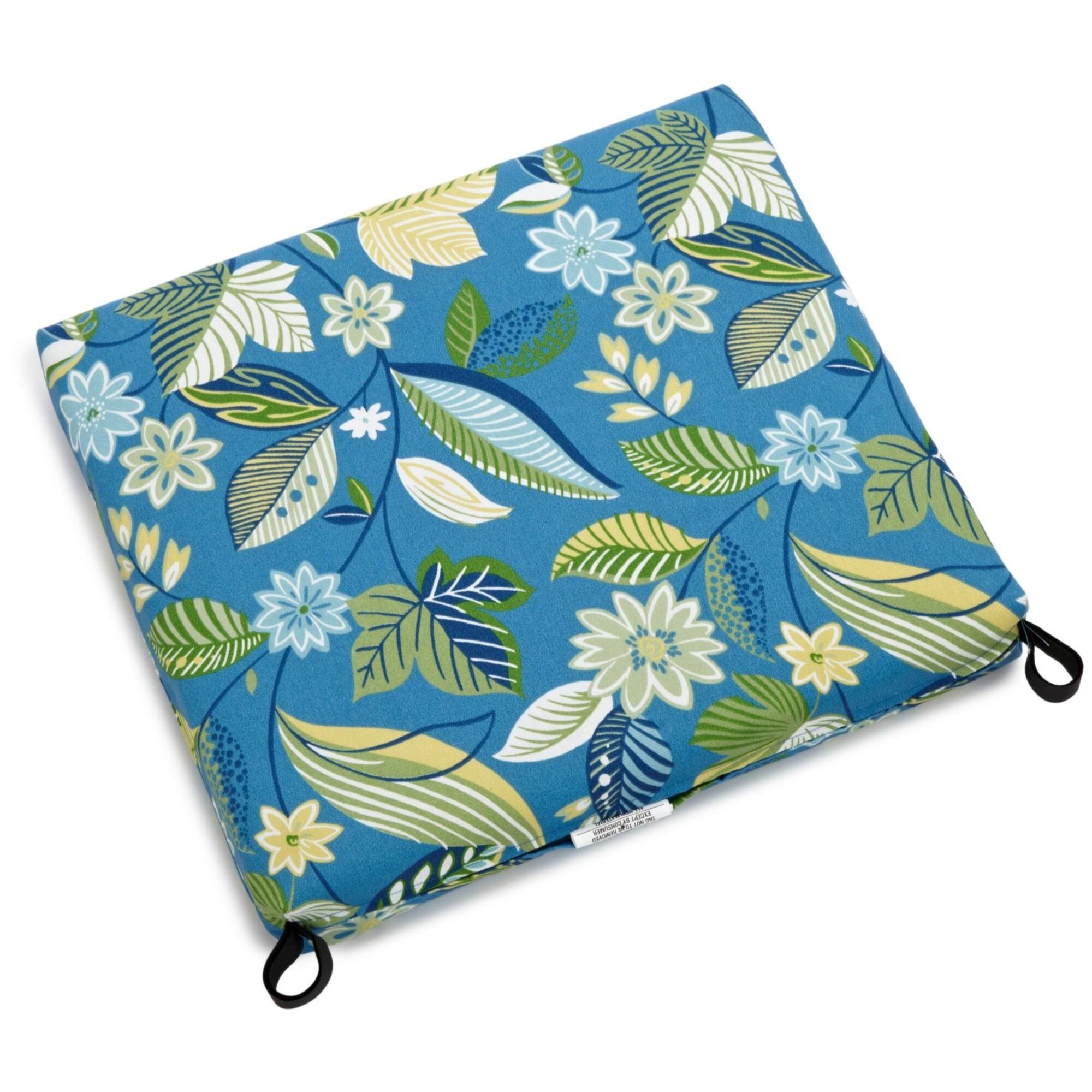 Blazing Needles - 20-inch by 19-inch Spun Polyester Chair Cushion - Skyworks Caribbean