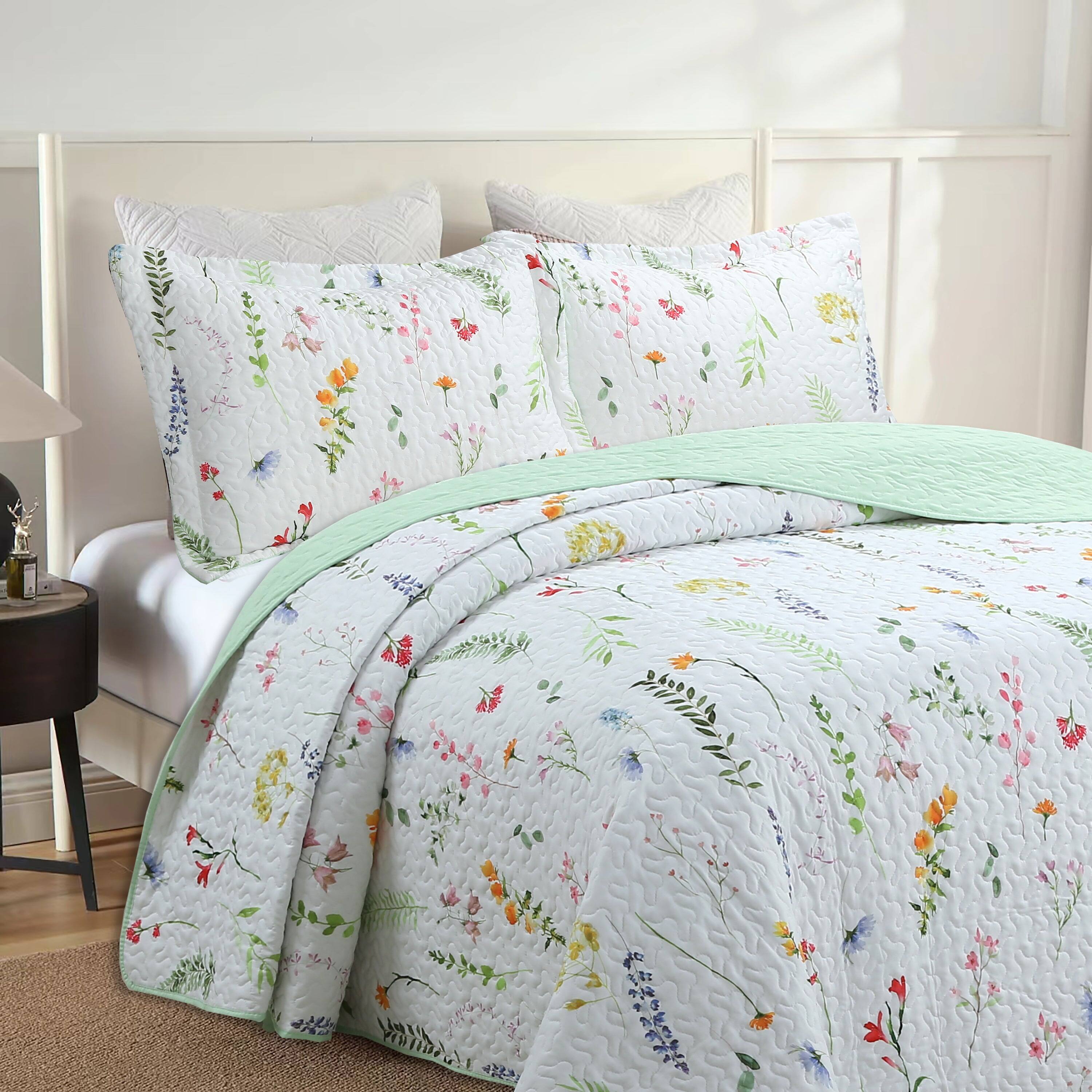 Back. MarCielo - Marcielo 3 Piece Printed Floral Quilt Set Lightweight Bedspread Set - White floral.