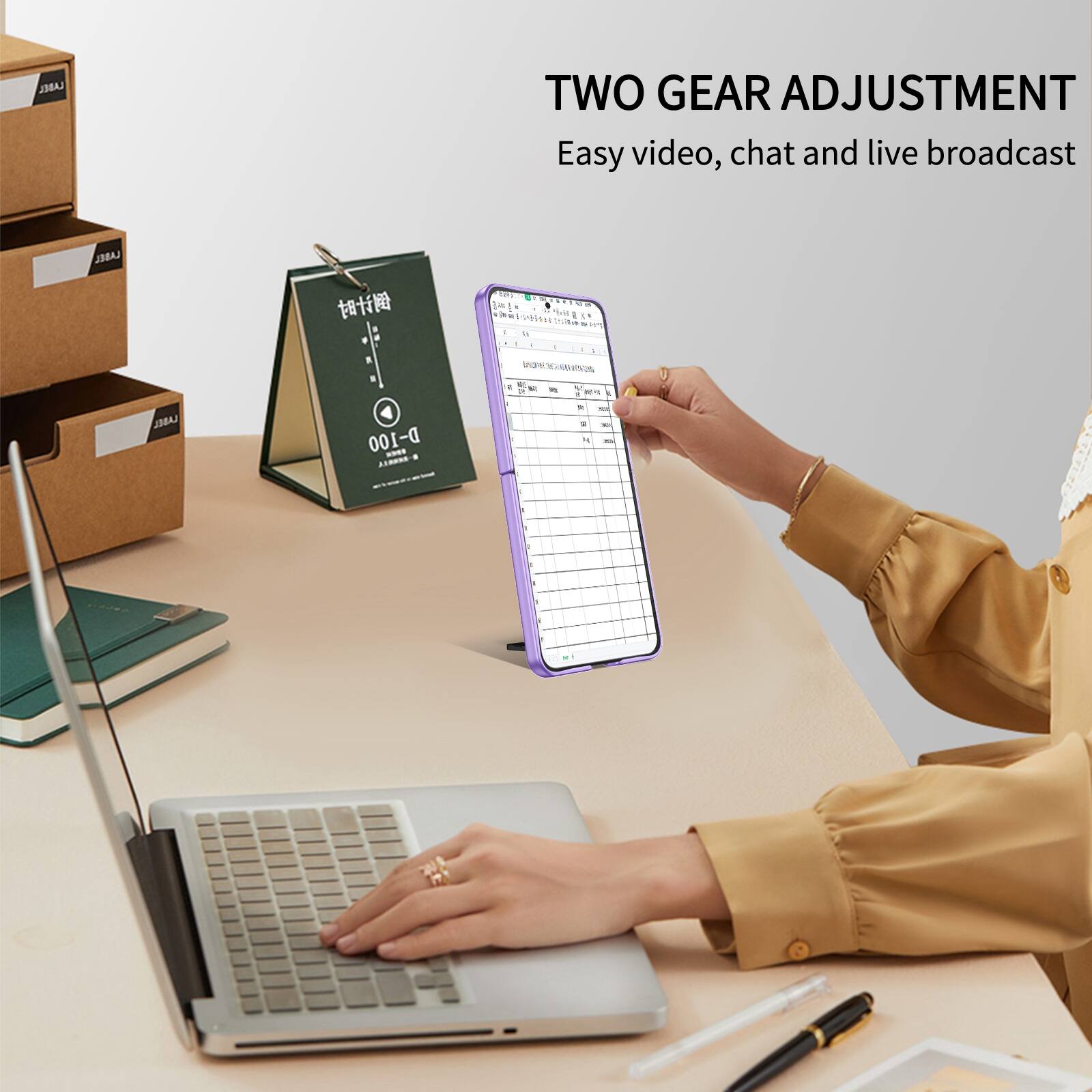 LABEL TWO GEAR ADJUSTMENT  
Easy video, chat and live broadcast  

LABEL 1  
Los de f d 1 EN  

LABEL 4  
D-100  
nX - de o i - - - 1 - . - . - N : a