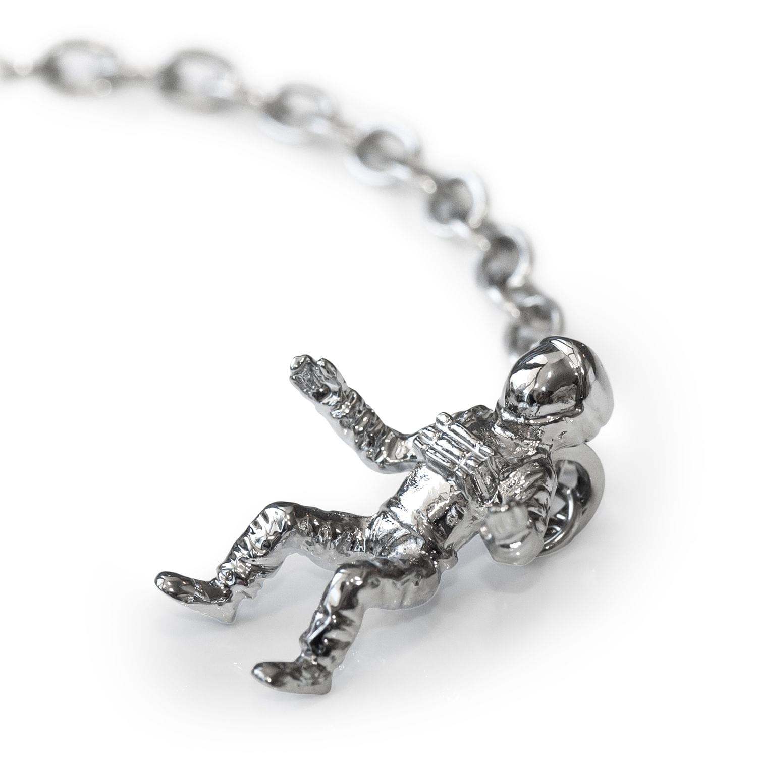 Alt View 2. Toynk - Space Capsule w Astronaut Stainless Steel Tea Infuser - Silver.