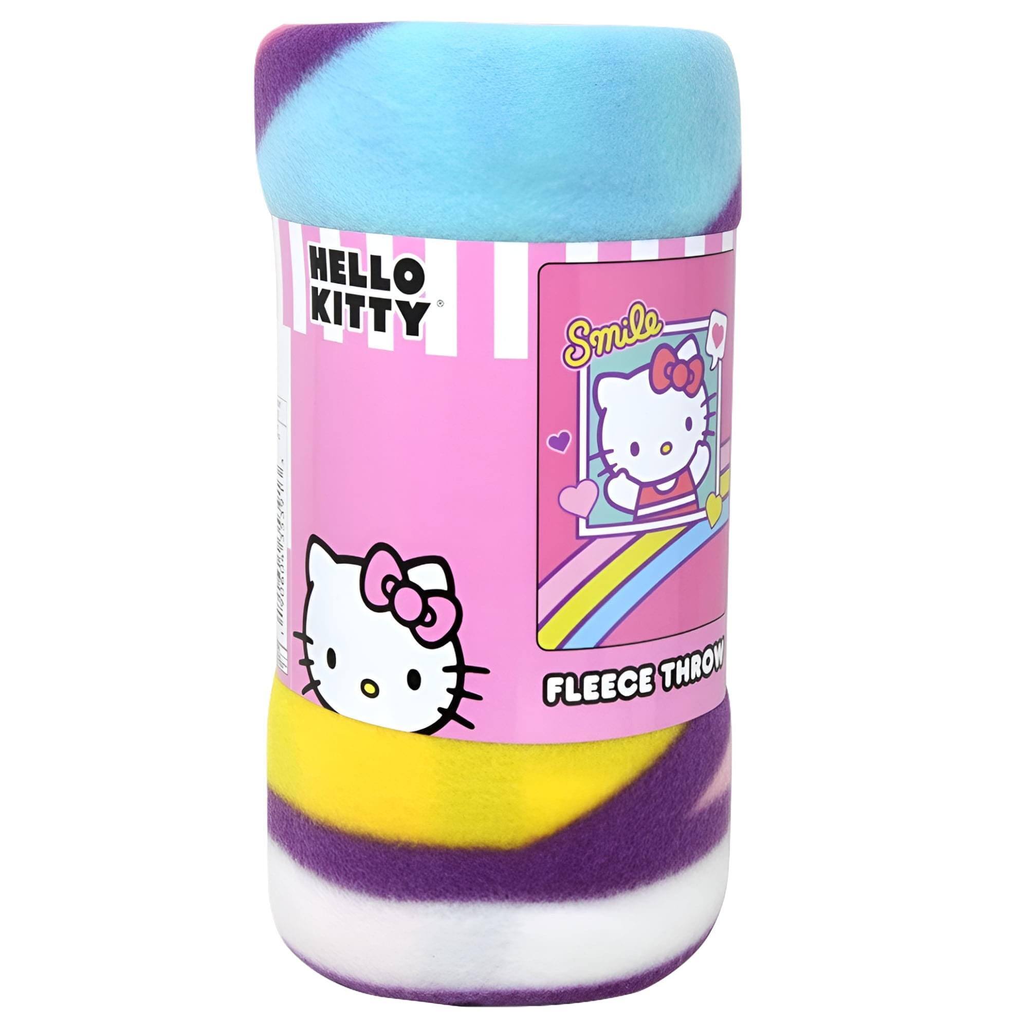 HELLO KITTY  
Smile  
FLEECE THROW