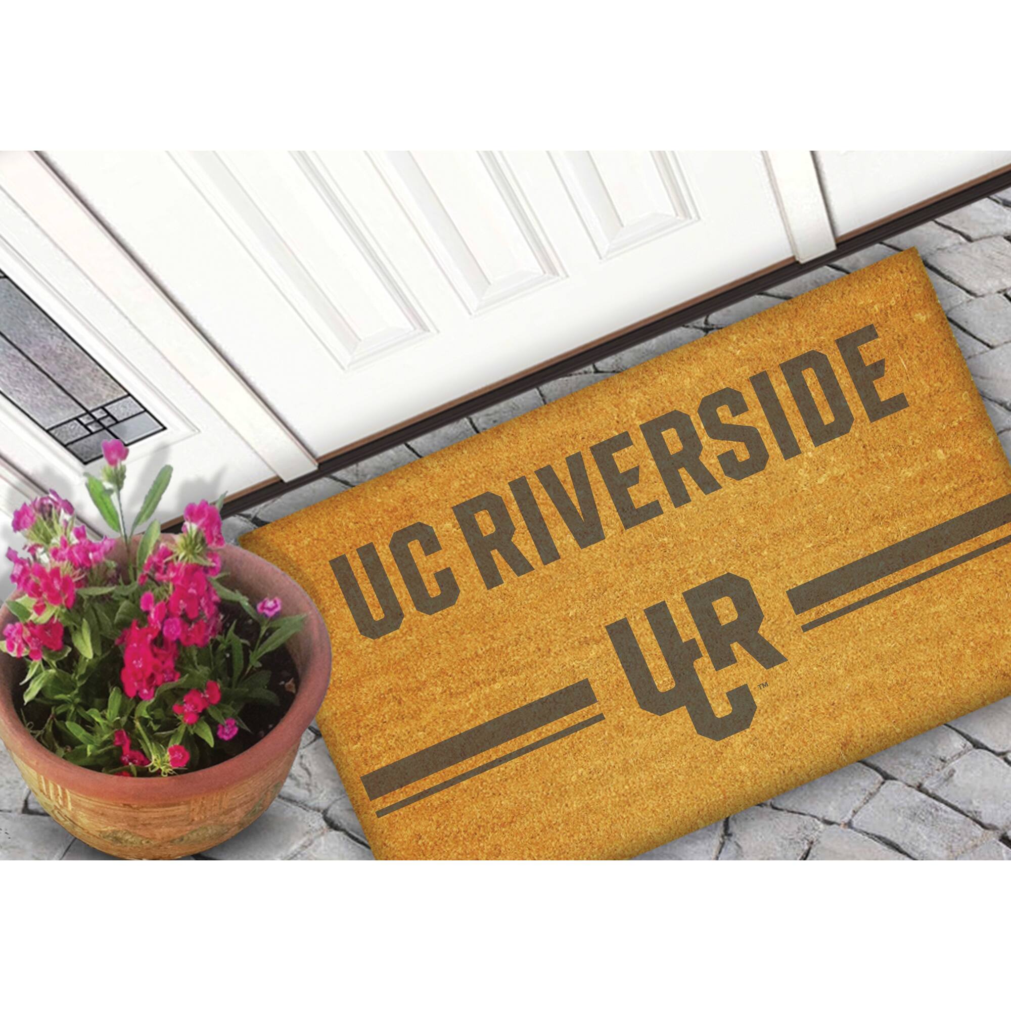 UC Riverside  
4R
